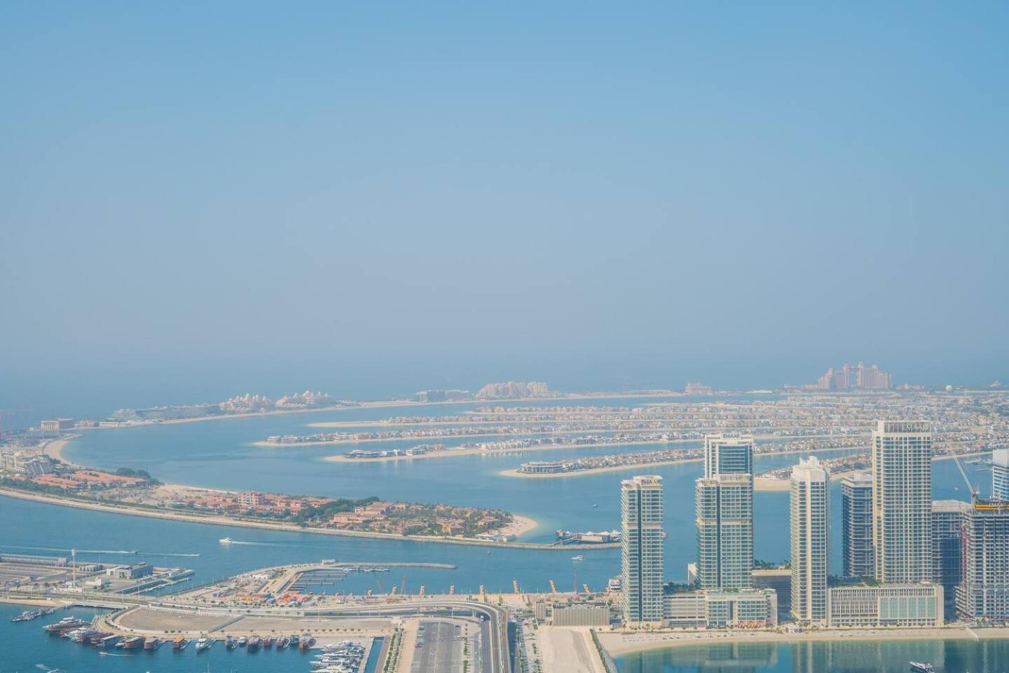 Aparthotel Stunning Palm Island And Arabian Sea Views On 67th Dubai