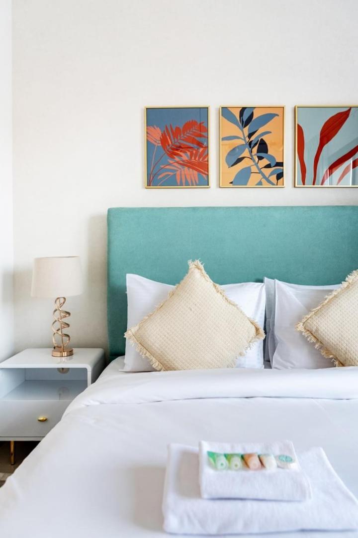 Guestready - The Wandering Oasis In Town Square *