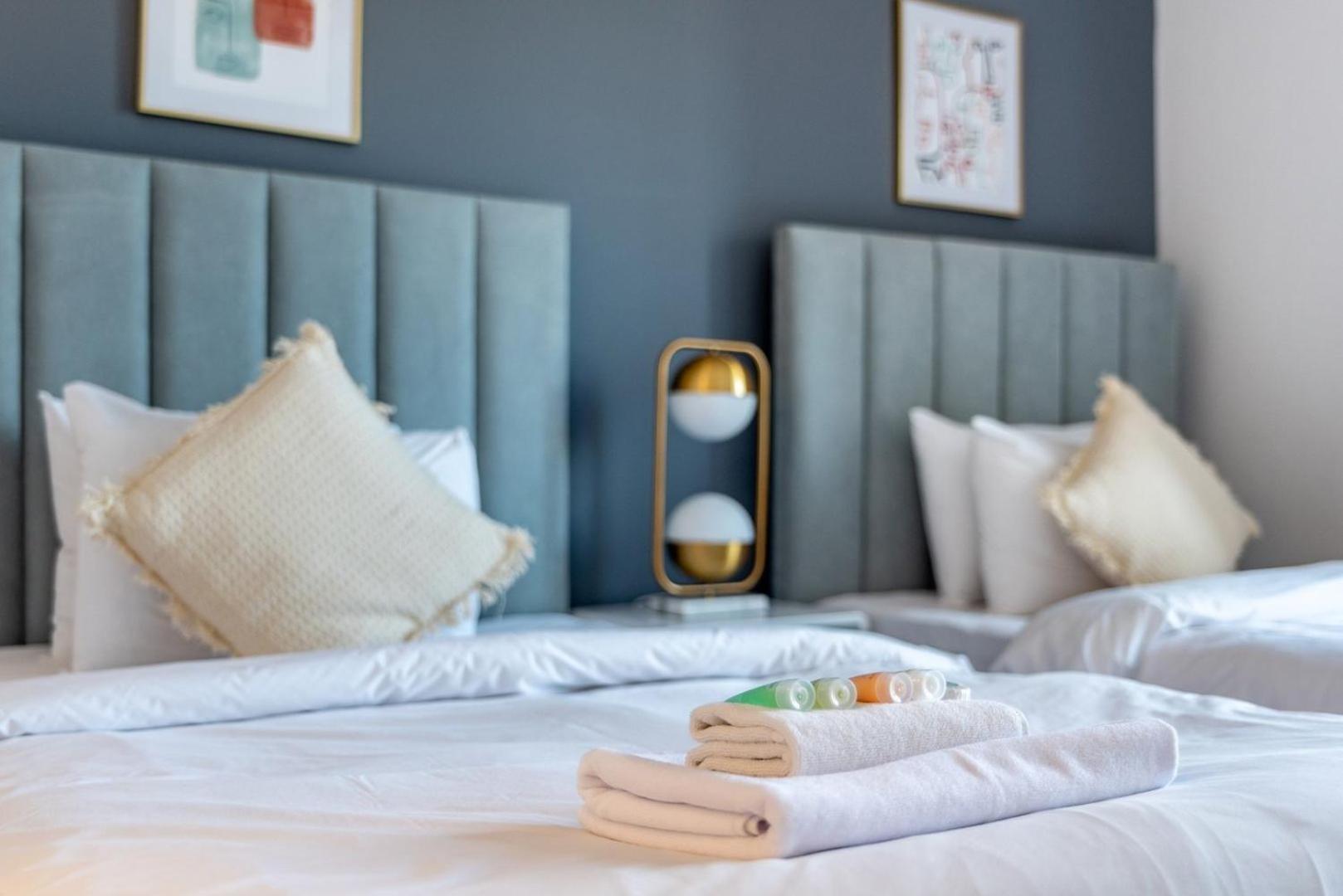 Guestready - The Wandering Oasis In Town Square *