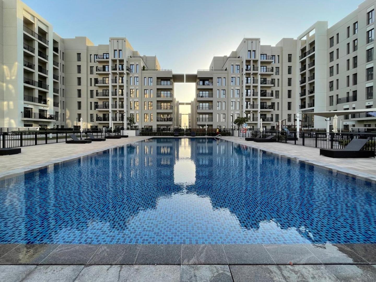 Guestready - The Wandering Oasis In Town Square