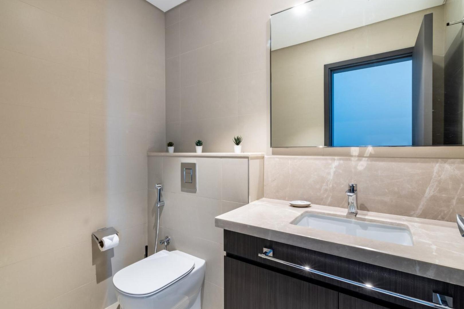 Apartment Guestready - Luxury Tower With Burj Khalifa View Dubai