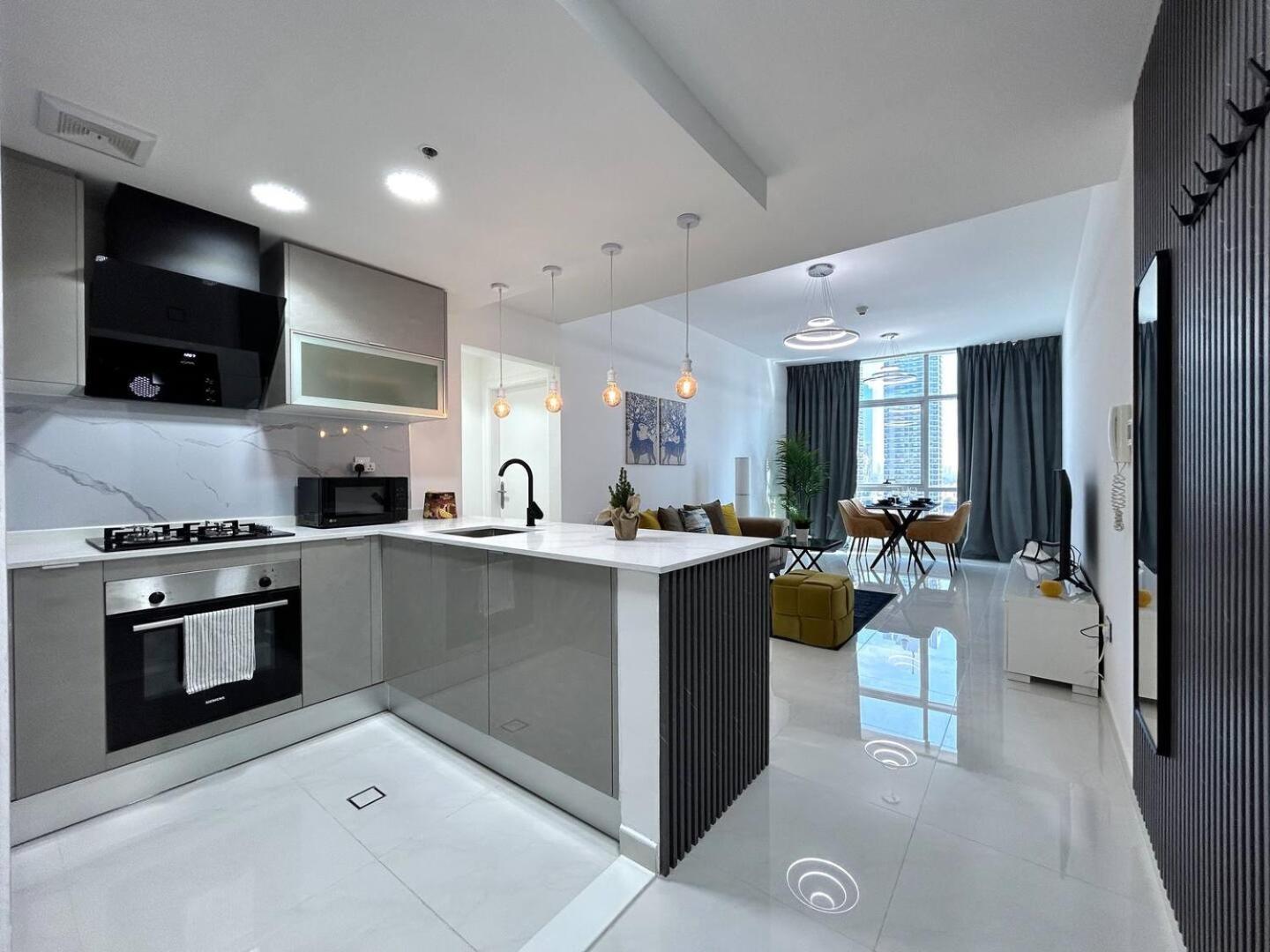 Charming One Bedroom In Marina Apartment Dubai