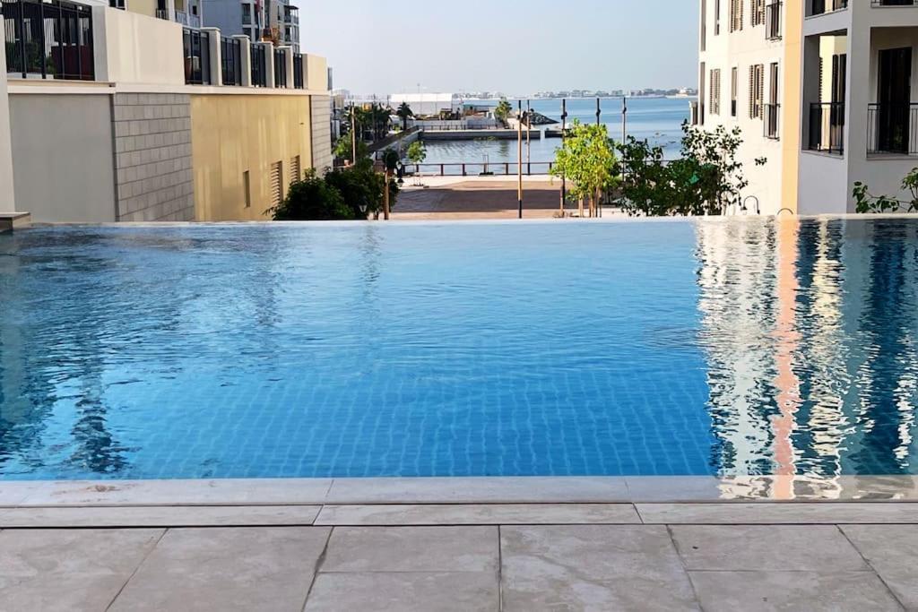 Full Seaview Comfortable La