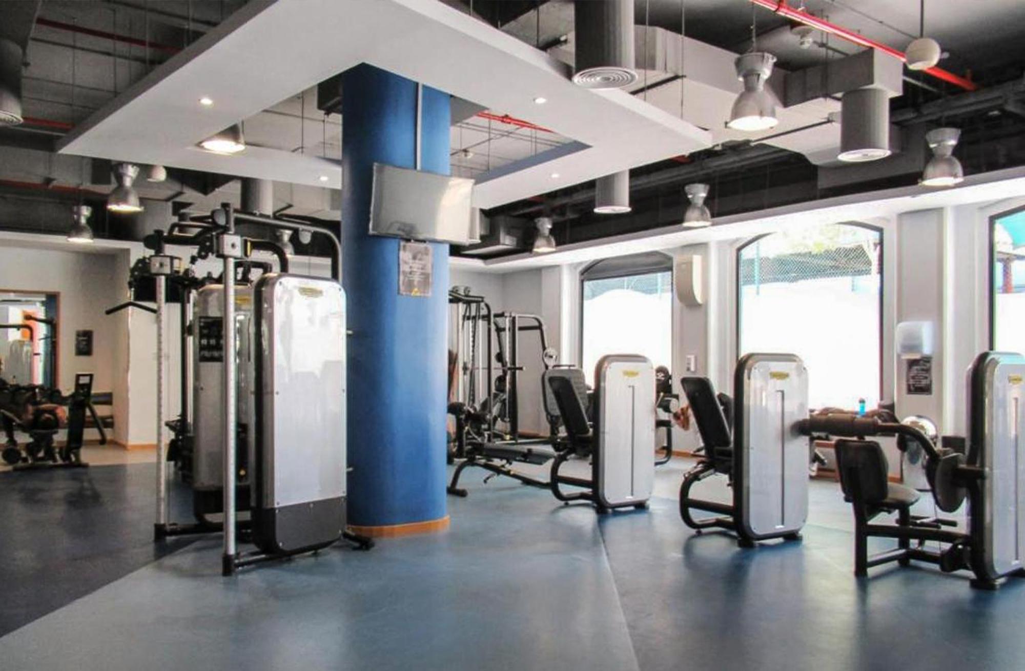 Elite Lux Homes - Beachside Haven Stylish 1 Bhk In Jbr Apartment