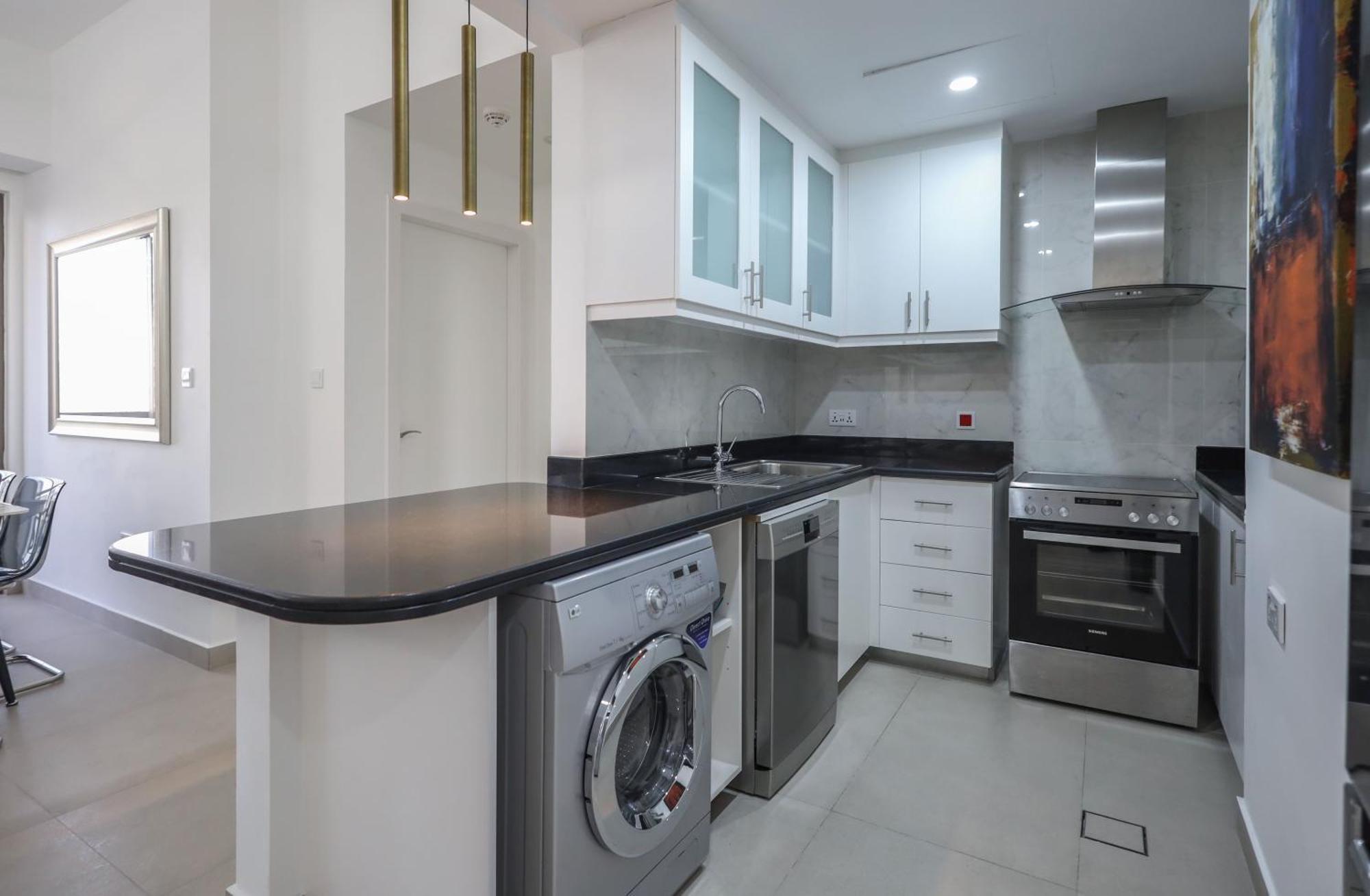 Elite Lux Homes - Beachside Haven Stylish 1 Bhk In Jbr Dubai