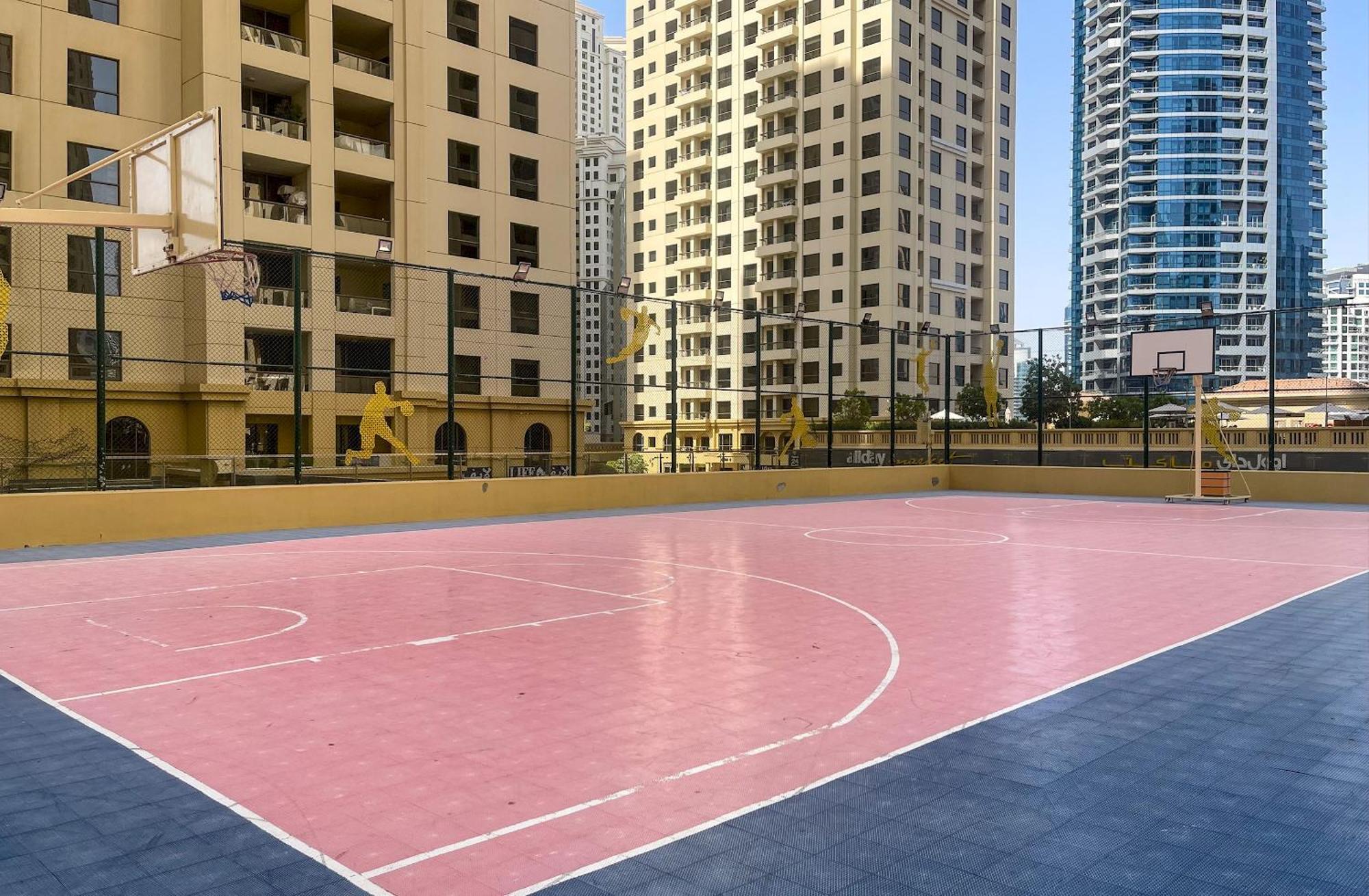 Elite Lux Homes - Beachside Haven Stylish 1 Bhk In Jbr Apartment *