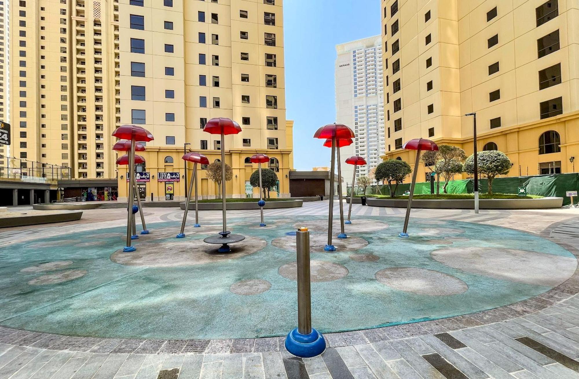 Elite Lux Homes - Beachside Haven Stylish 1 Bhk In Jbr Dubai