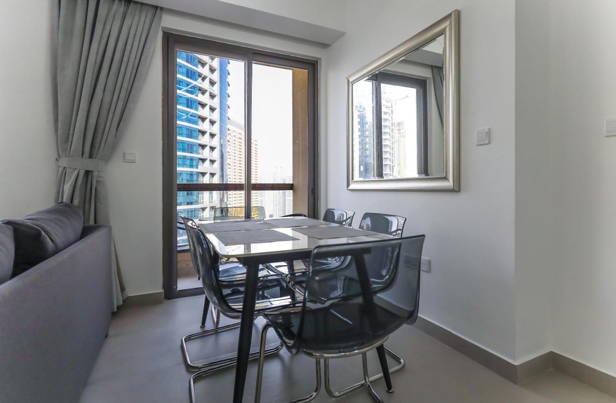 Apartment Elite Lux Homes - Beachside Haven Stylish 1 Bhk In Jbr Dubai