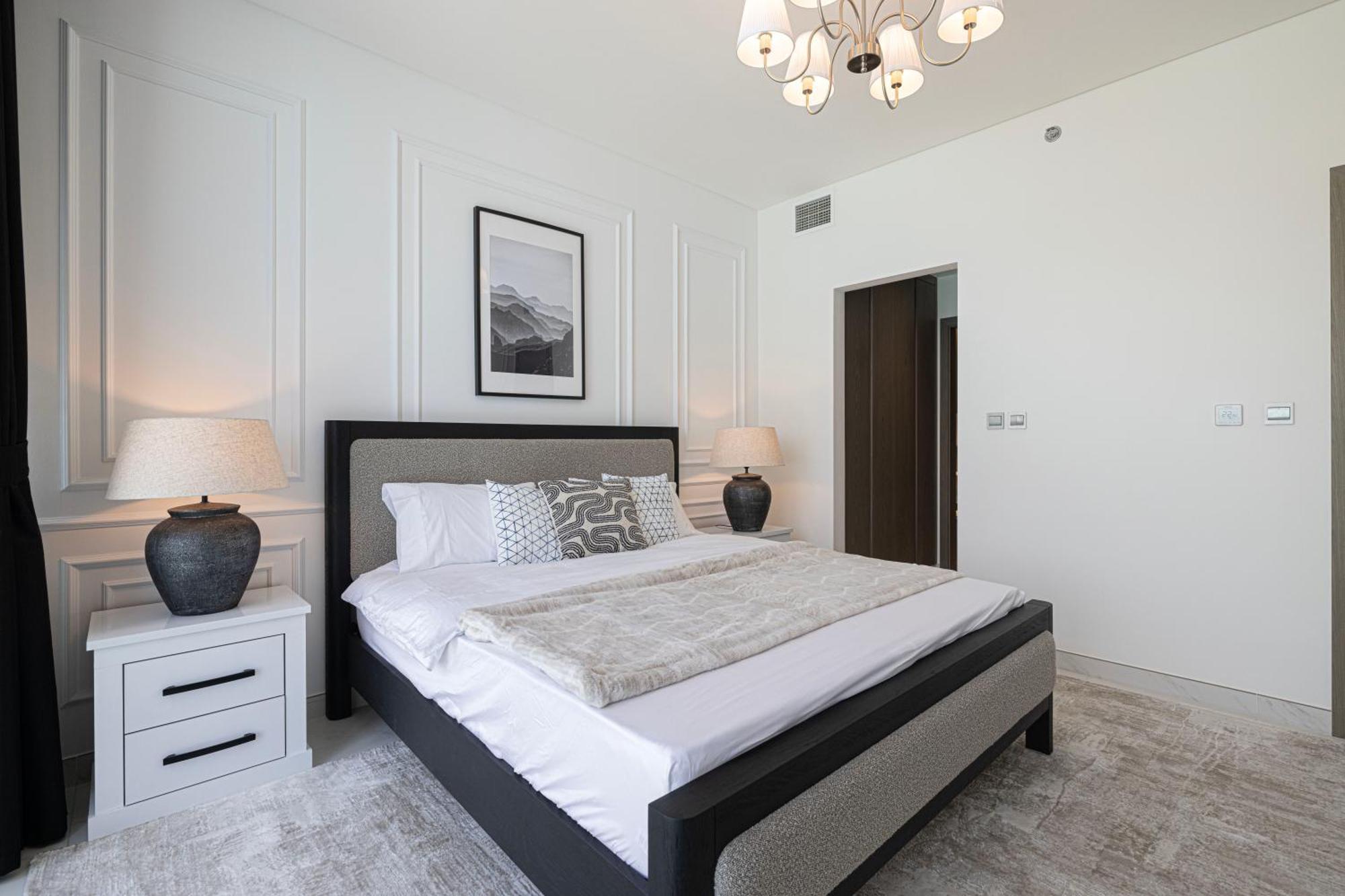 Crystal Lagoon View Access Fast Wi-fi Apartment