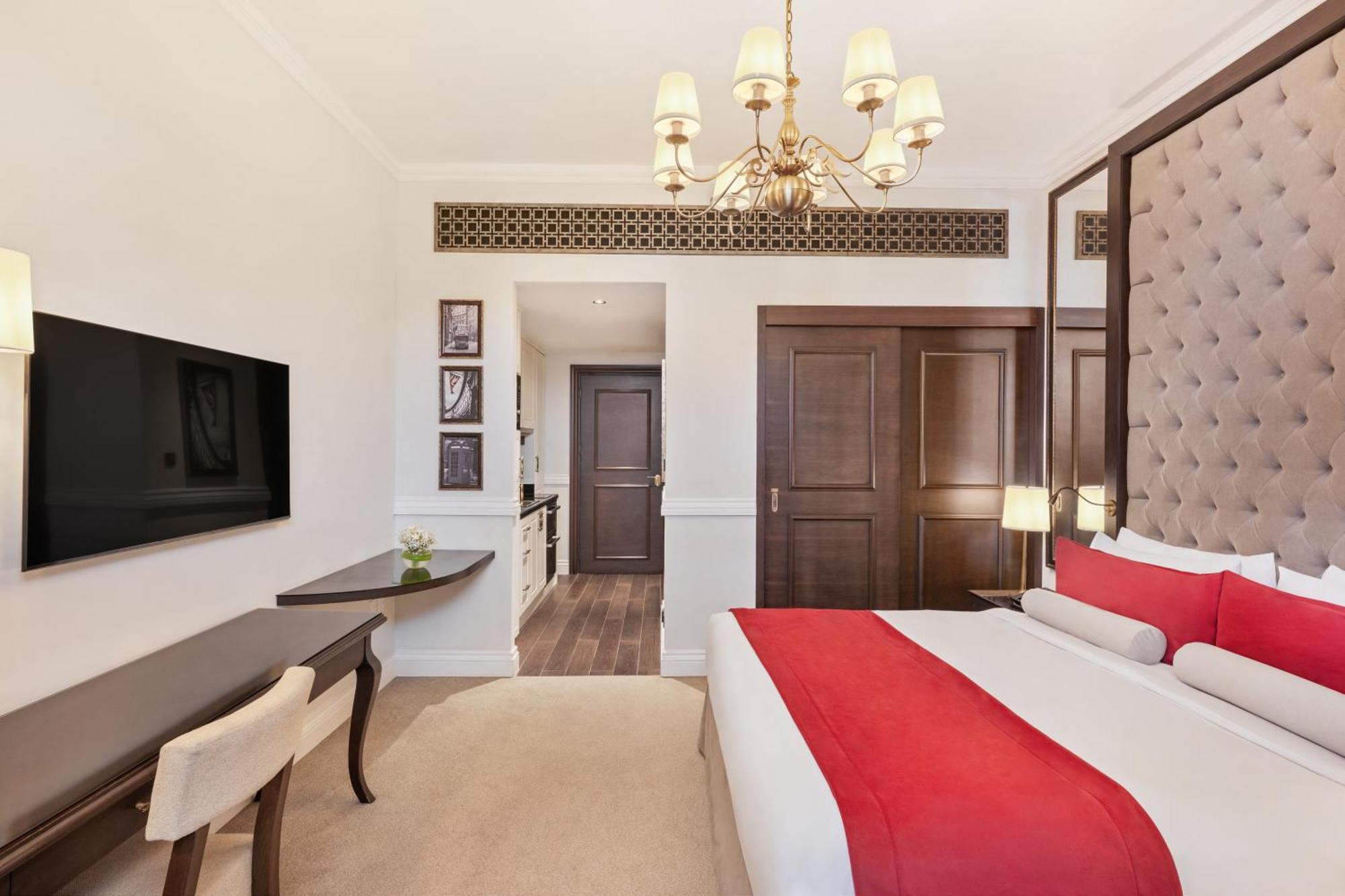 Dukes The Palm, A Royal Hideaway Resort