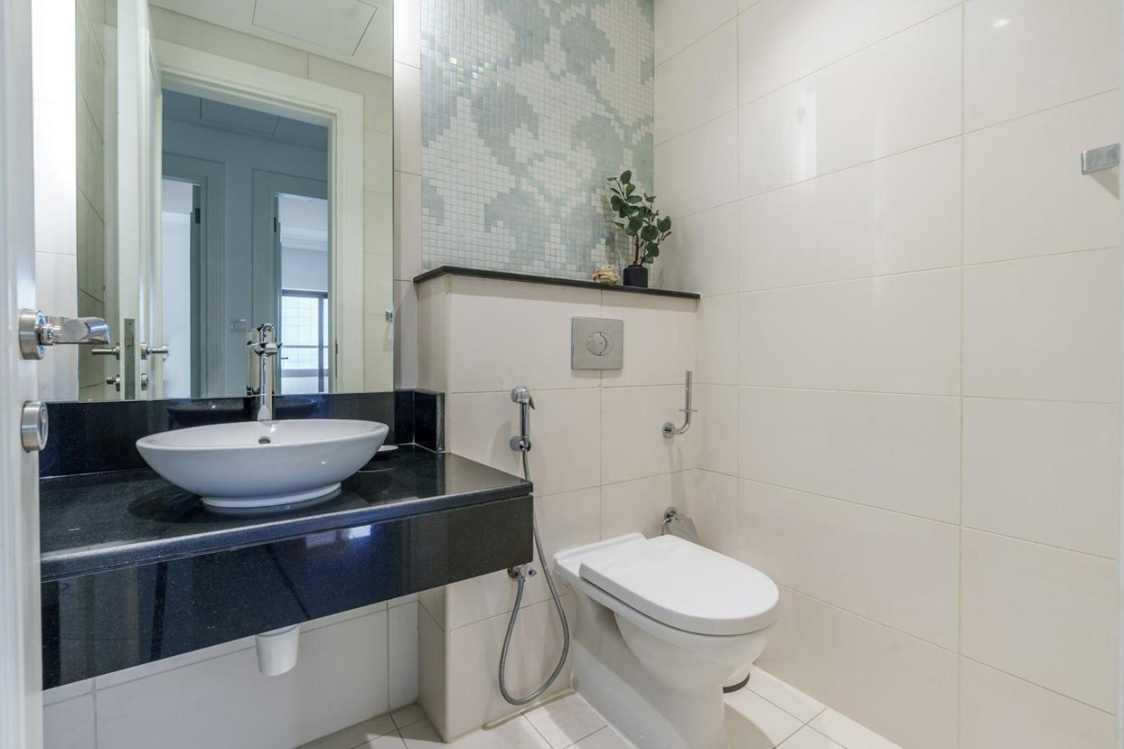 Guestready - Beige Elegance In Business Bay *