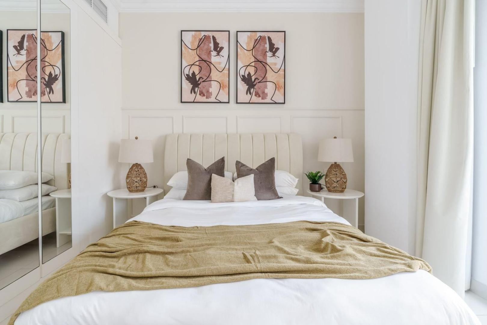 Guestready - Beige Elegance In Business Bay * Dubai