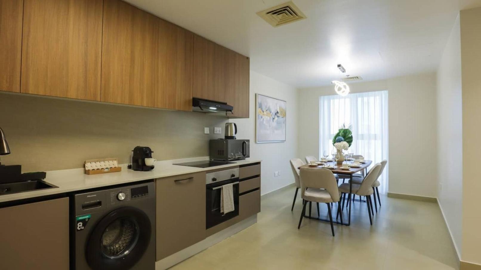 Exquisite 2-bedroom With Sea View Apartment Dubai