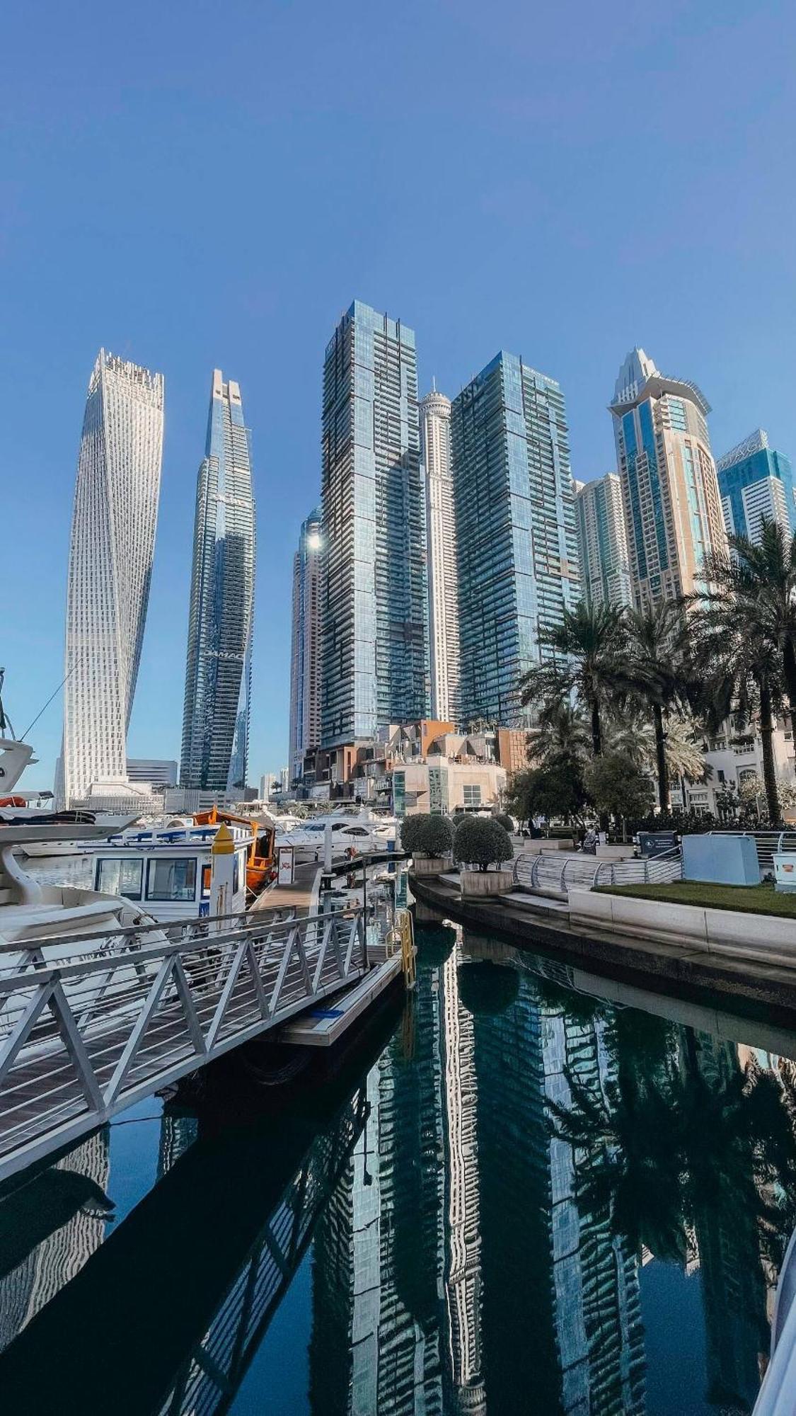 Exquisite 2-bedroom With Sea View *