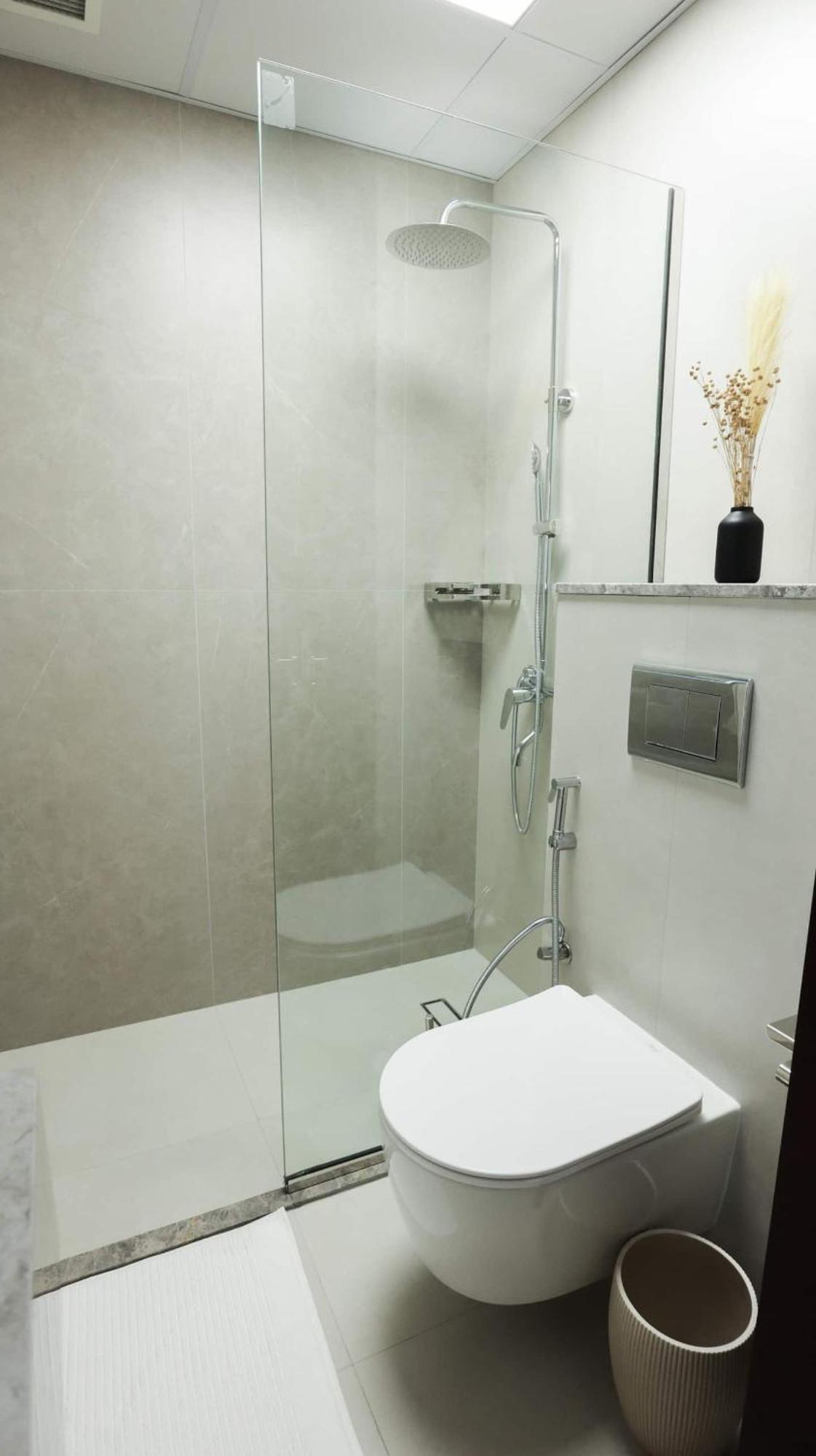 Apartment Exquisite 2-bedroom With Sea View *