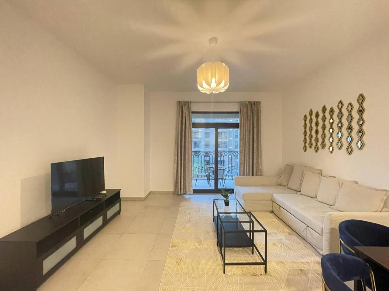 Apartment Luxe & Comfy Madinat Jumeirah - Apartment With Scenic Views - Pool Managed By Sunnyhomes Dubai