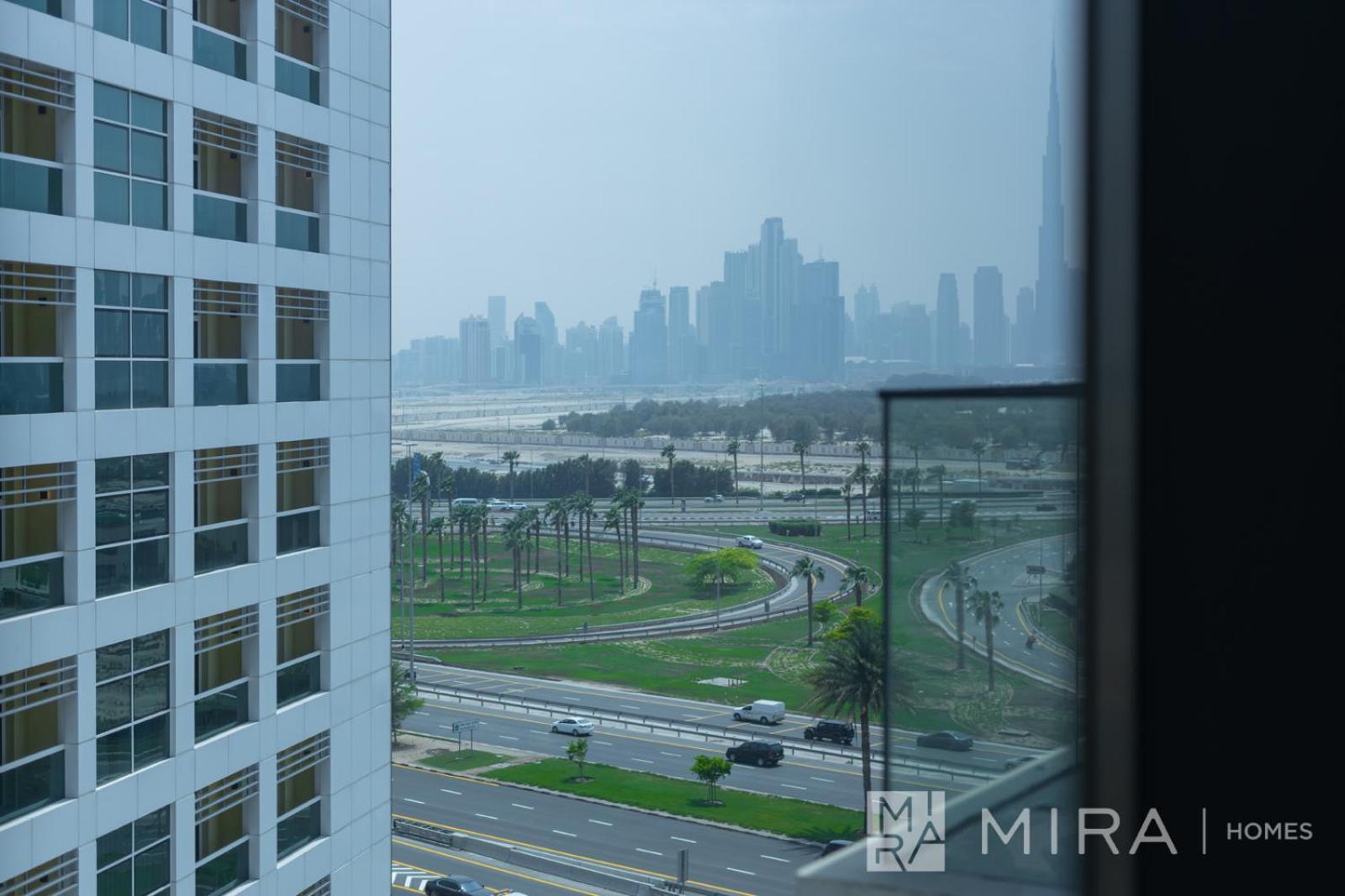 Mira Homes - Newly With Beautiful View Apartment