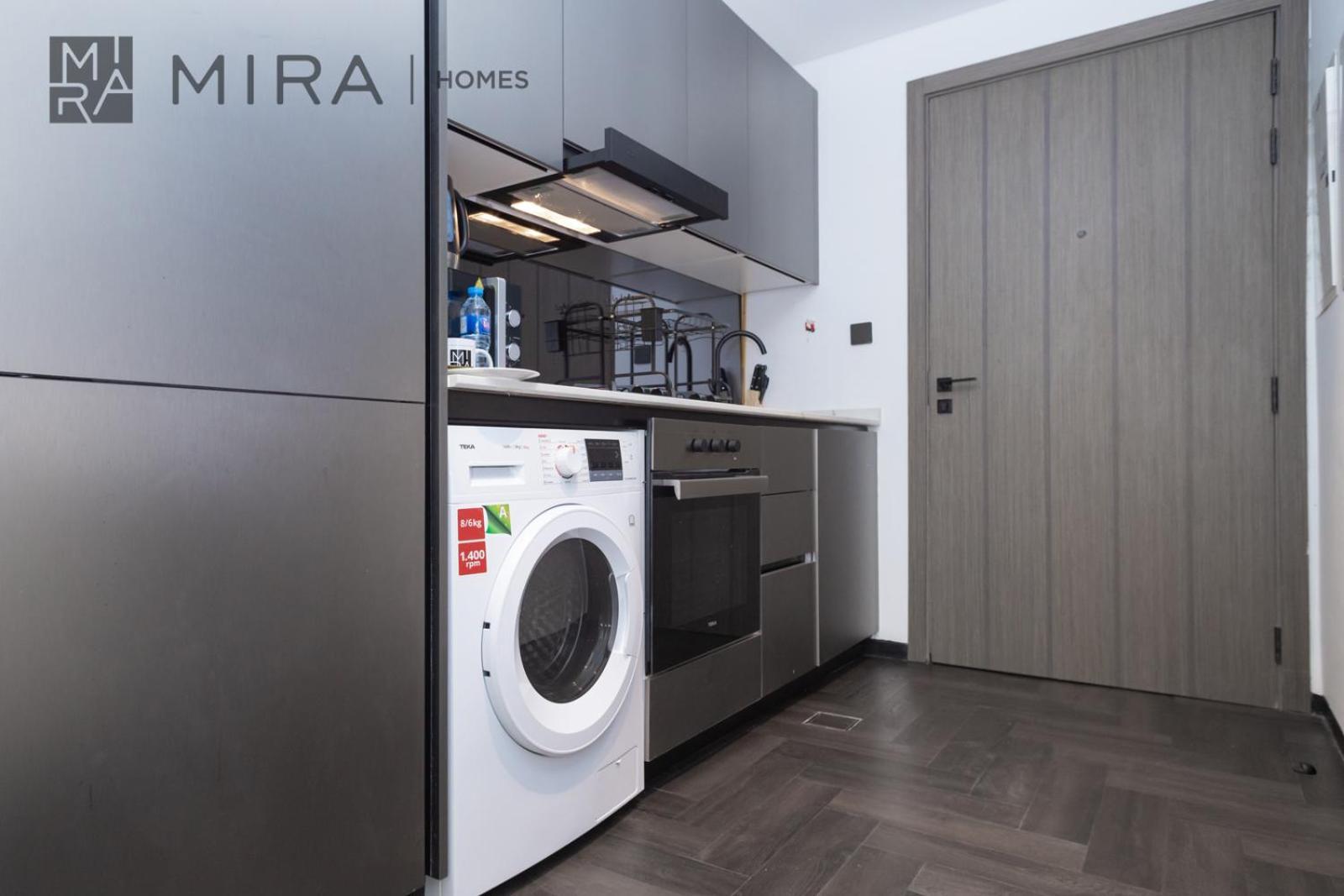 Mira Homes - Newly With Beautiful View Apartment
