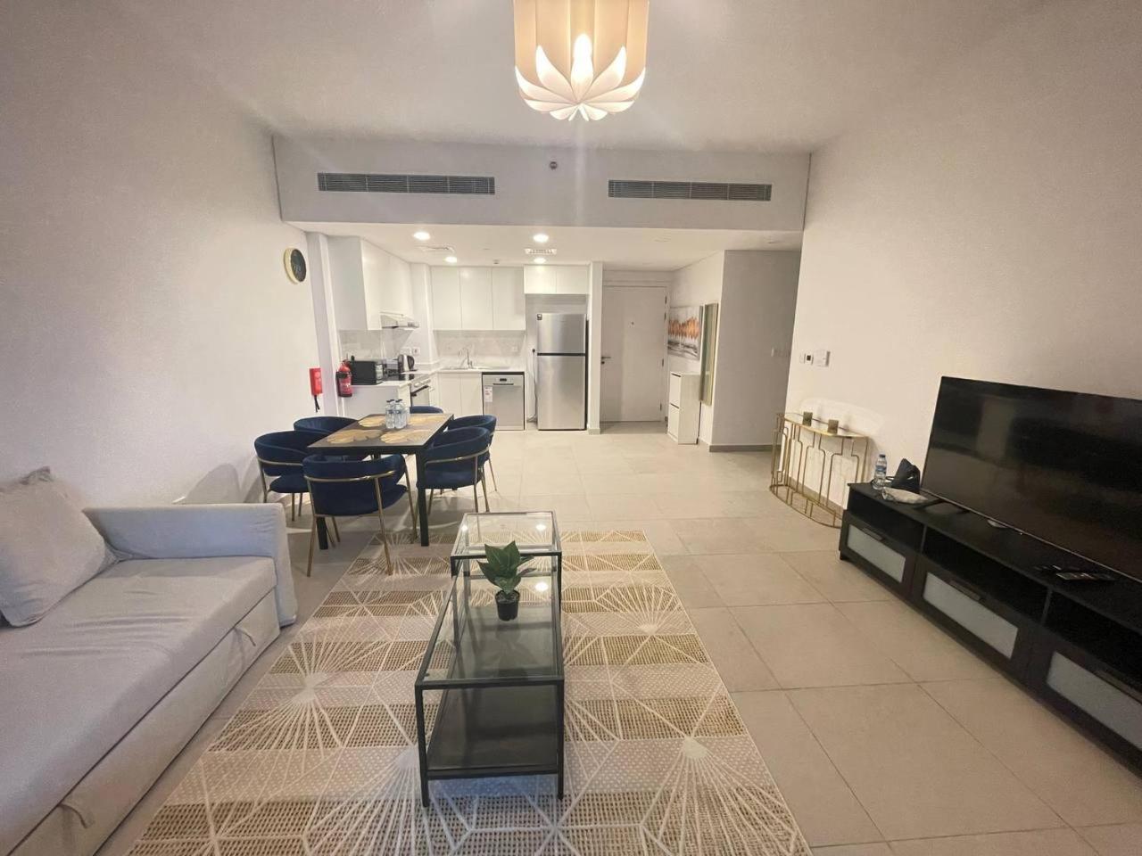 Luxe & Comfy Madinat Jumeirah - Apartment With Scenic Views - Pool Managed By Sunnyhomes Dubai
