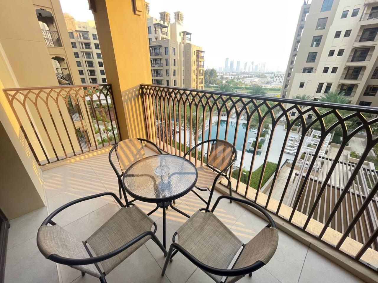 Luxe & Comfy Madinat Jumeirah - Apartment With Scenic Views - Pool Managed By Sunnyhomes *