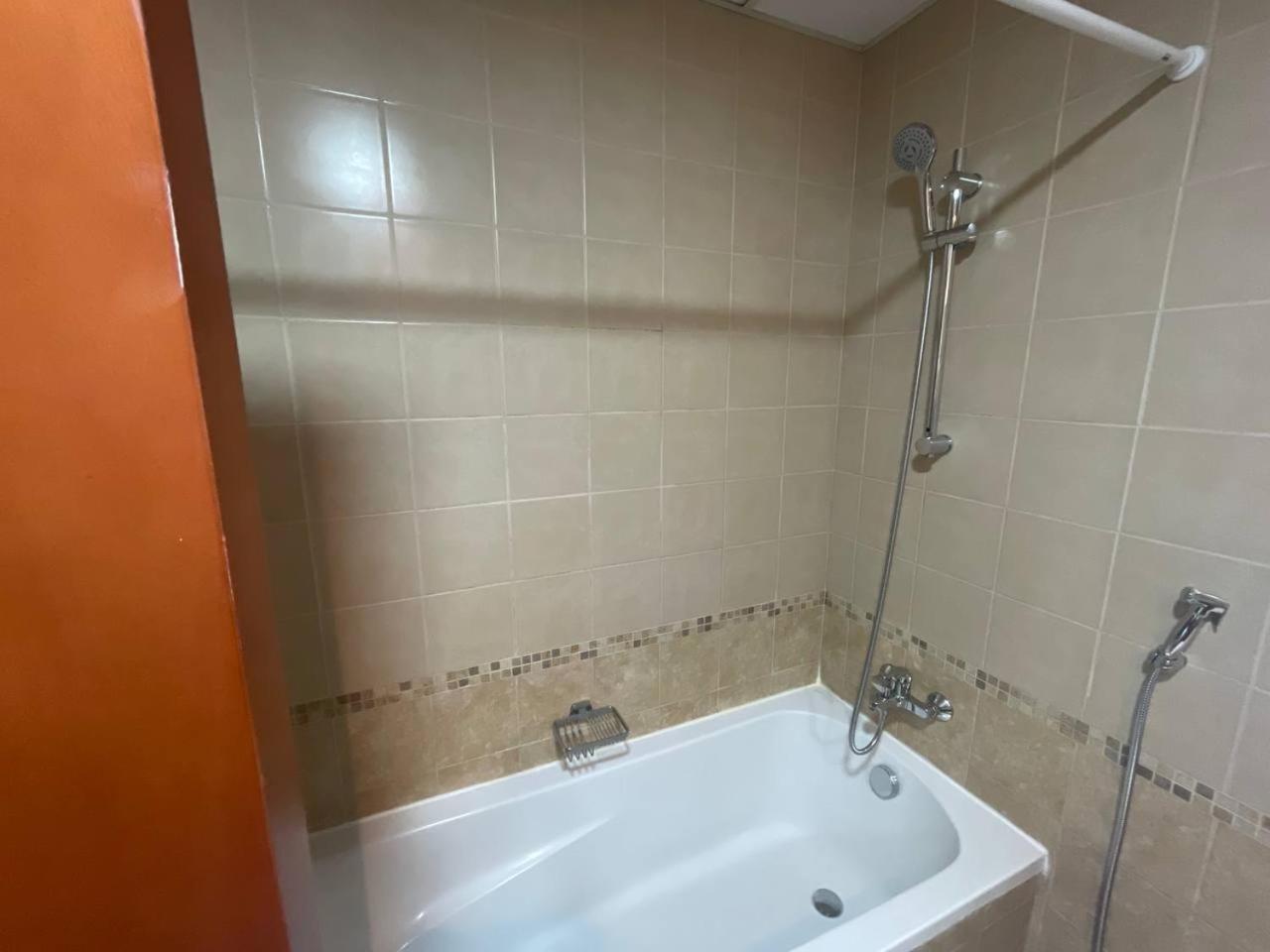 Apartment Very Convenient Steps To Metro And Marina Mall Managed By Sunnyhomes Dubai