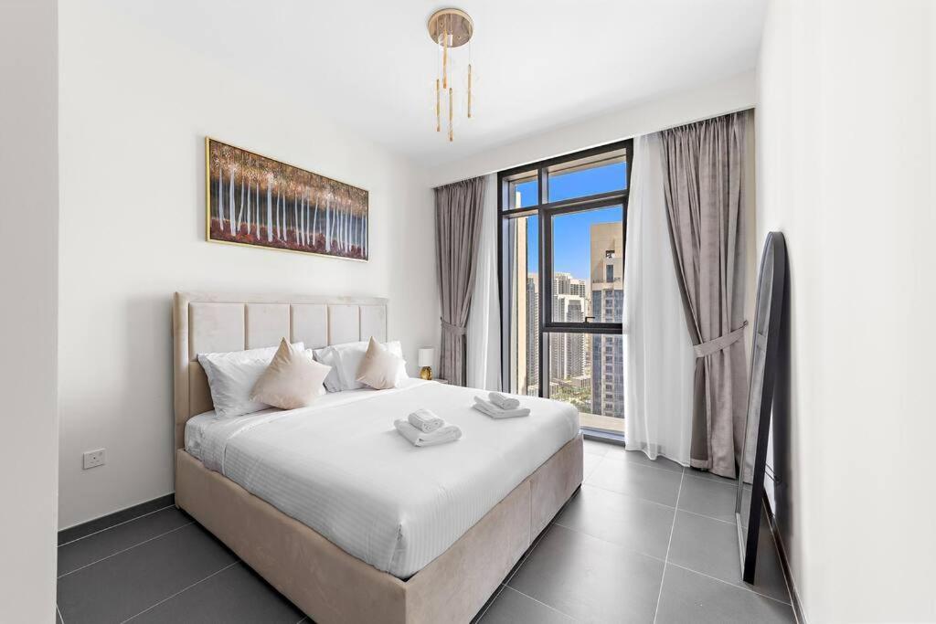Stylish 1 Bedroom High Floor In Creek Edge * Dubai
