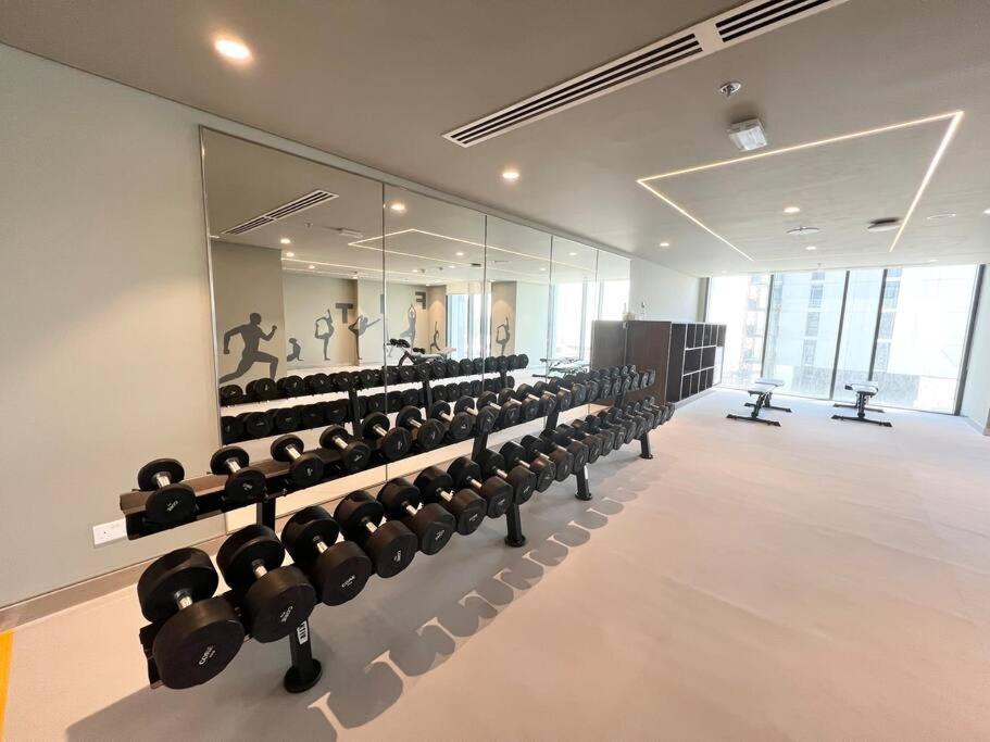 Apartment Stylish 1 Bedroom High Floor In Creek Edge