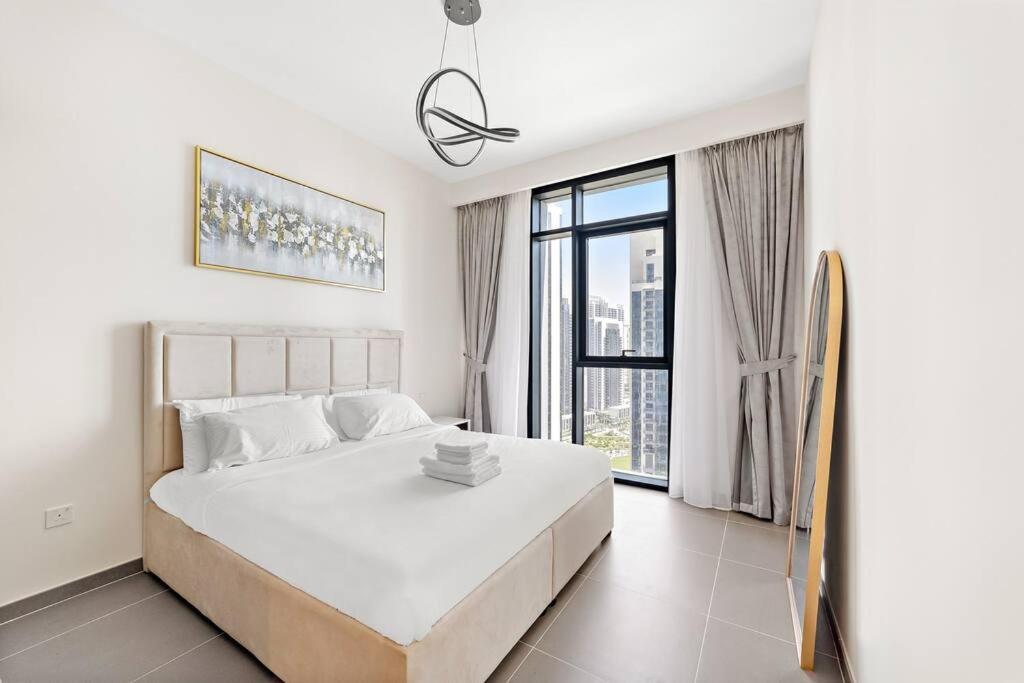 Elegant 1 Bedroom In Creek Edge Apartment Dubai