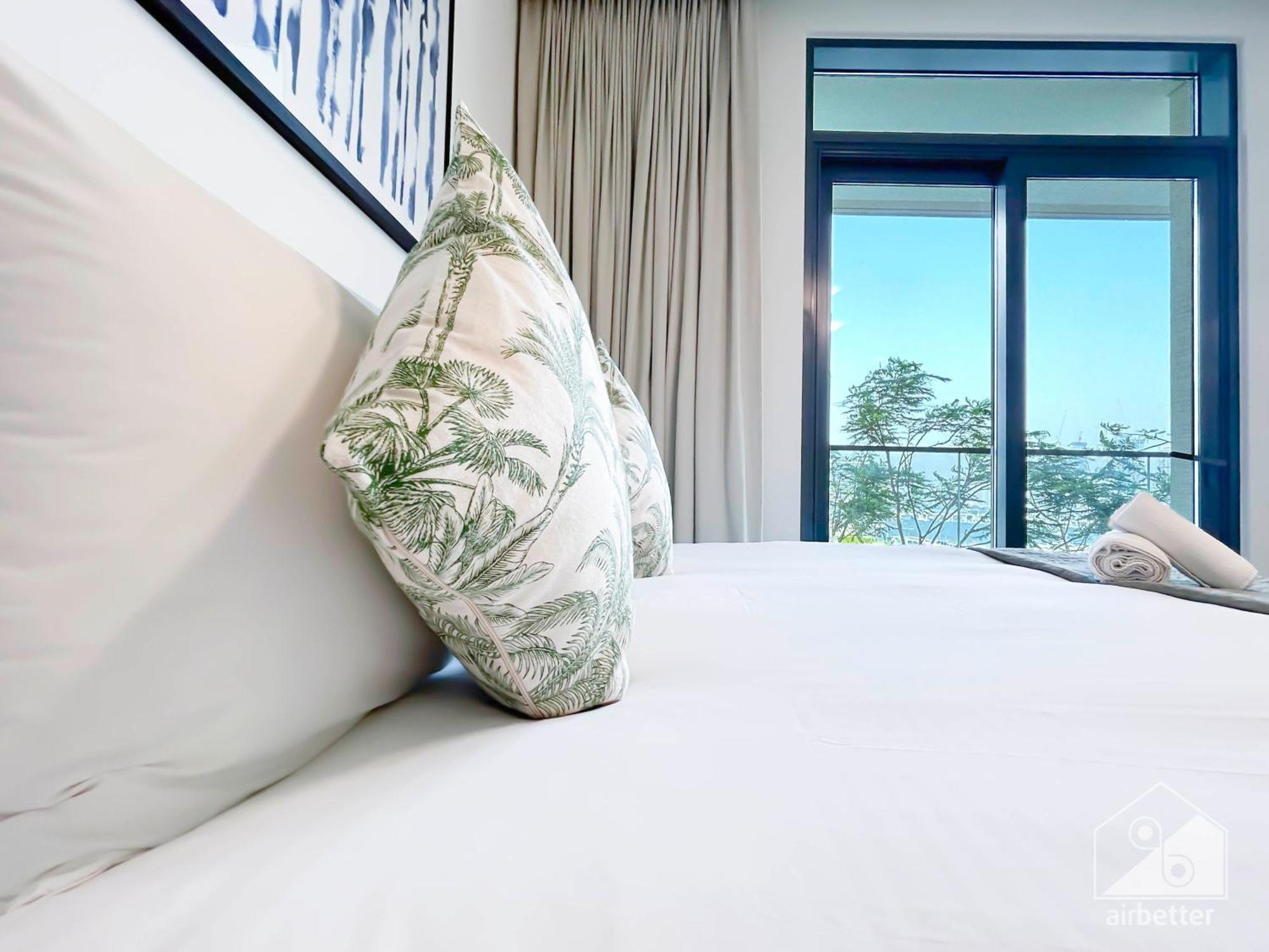 Apartment Cozy Beachfront 2b & Balcony In Marina Vista Dubai