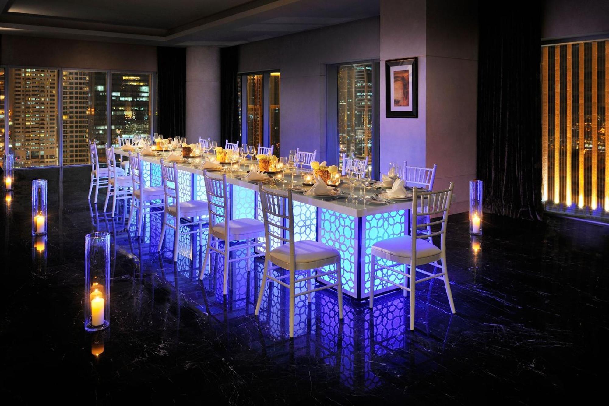 Hotel Jw Marriott Marina 5*