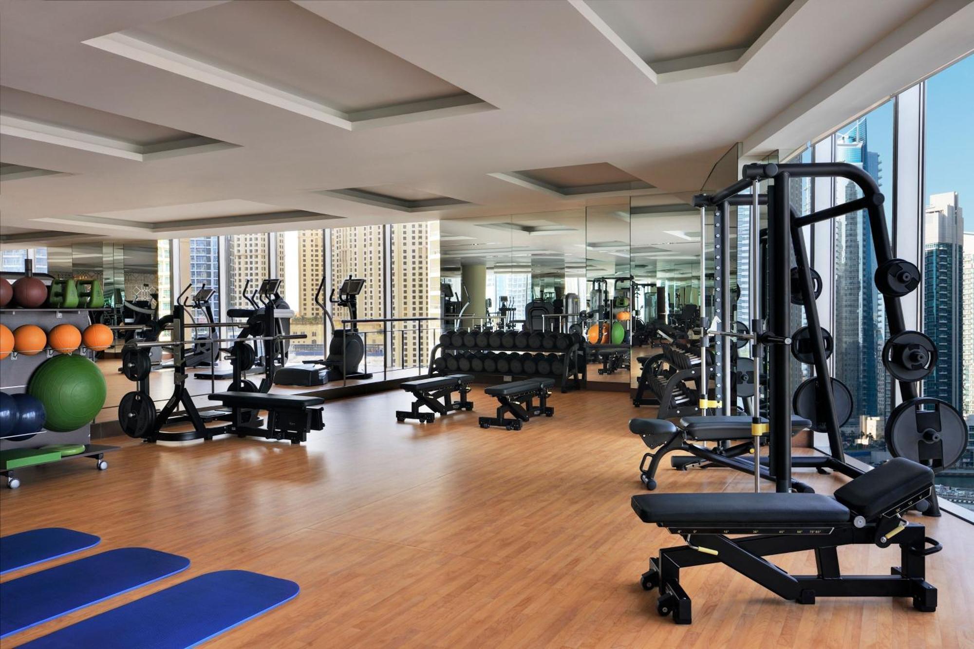 Jw Marriott Marina Hotel