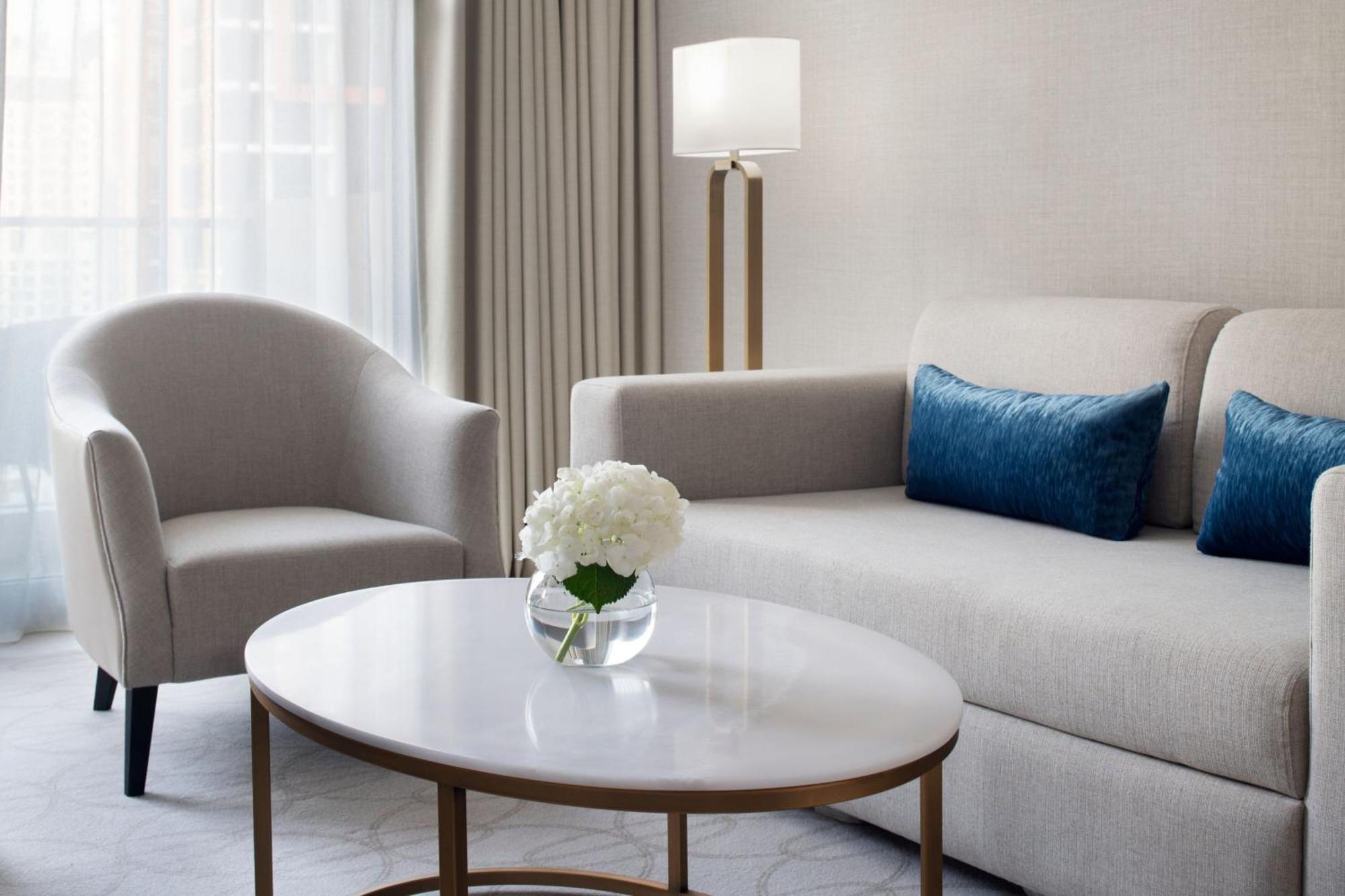 Jw Marriott Marina 5*
