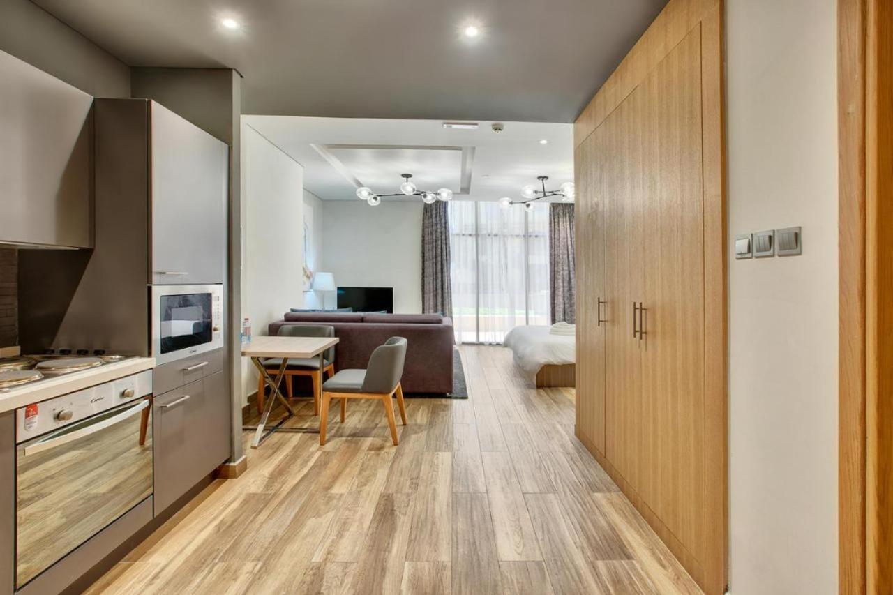 Jumeirah Residents, Free Parking Apartment *