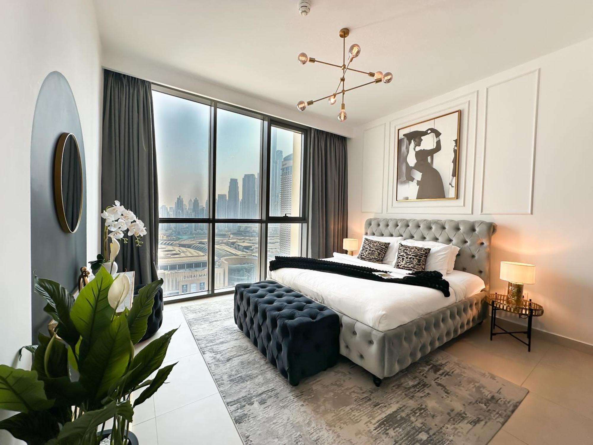 Apartment Stylish 2 Bedroom Dior-inspired Connected To Mall Dubai
