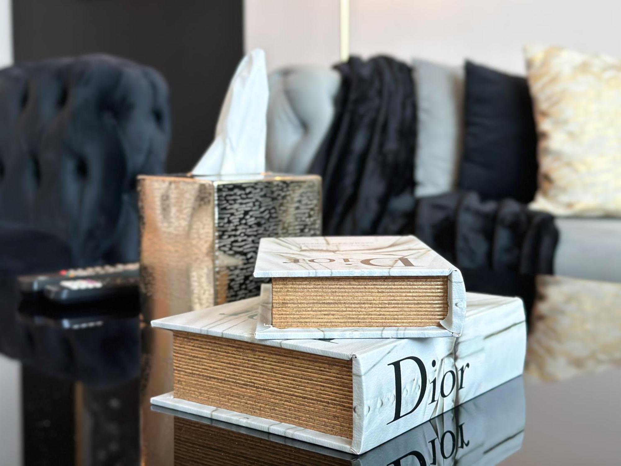 Stylish 2 Bedroom Dior-inspired Connected To Mall Dubai