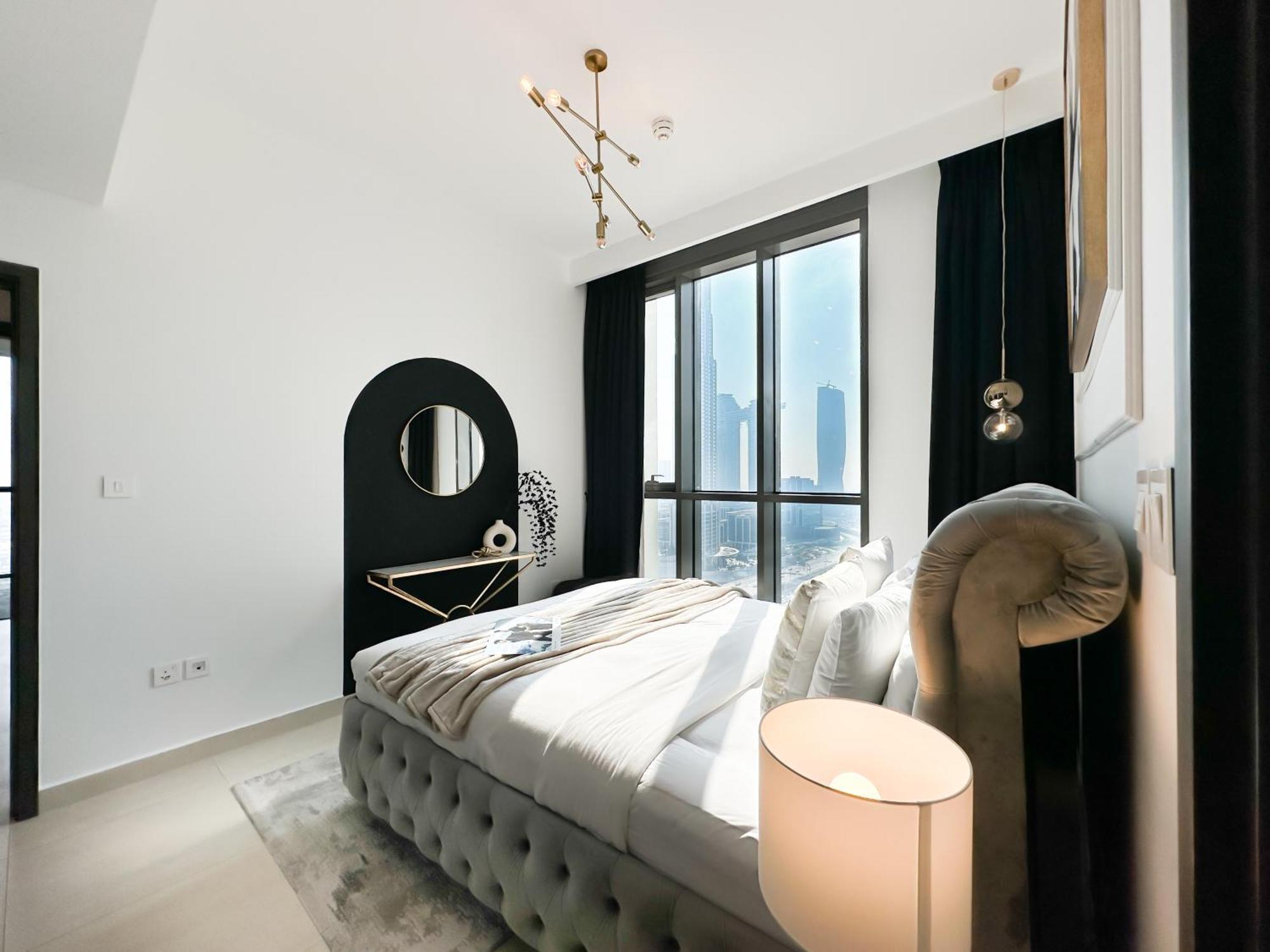 Stylish 2 Bedroom Dior-inspired Connected To Mall Apartment *