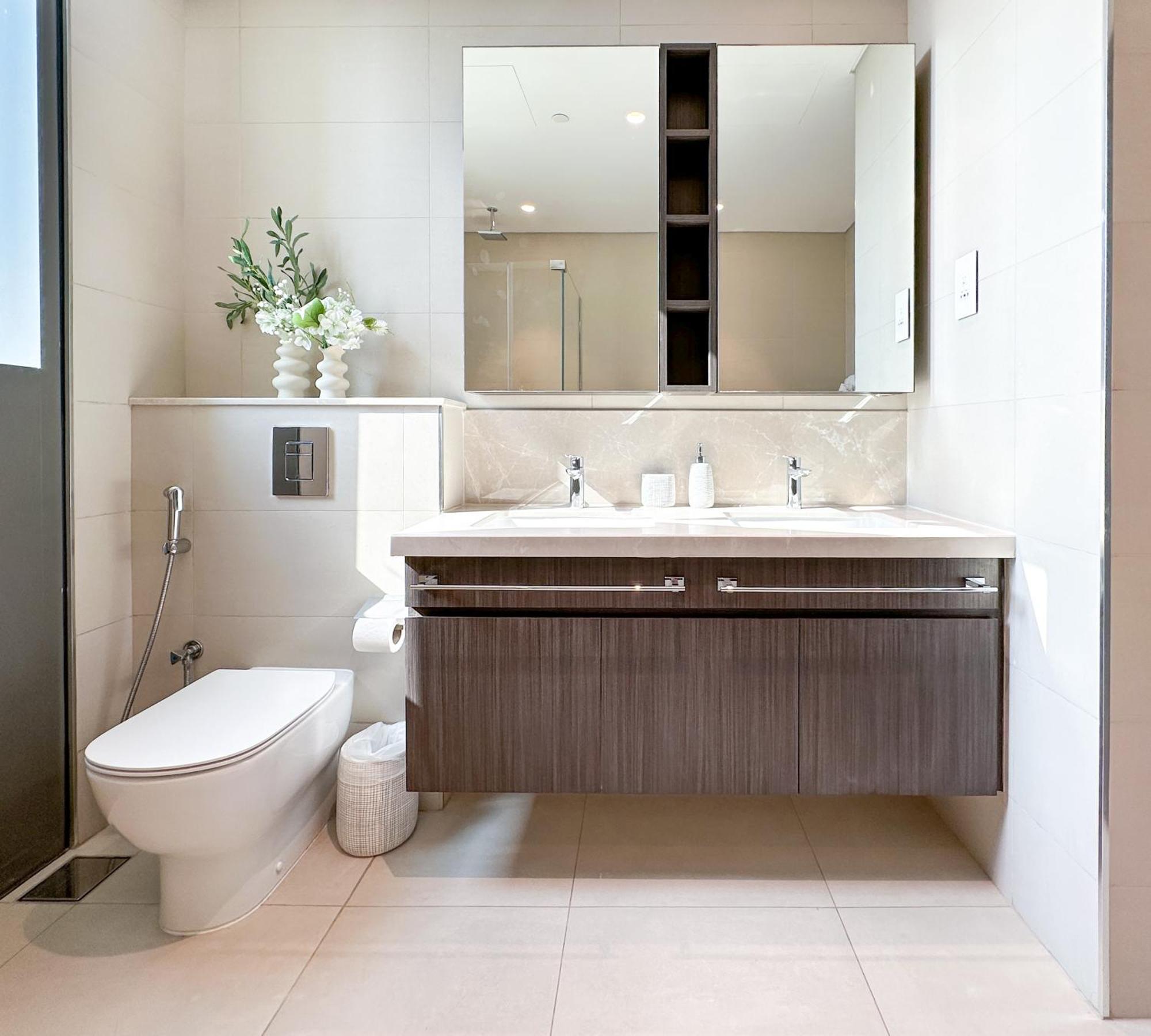 Stylish 2 Bedroom Dior-inspired Connected To Mall Apartment Dubai
