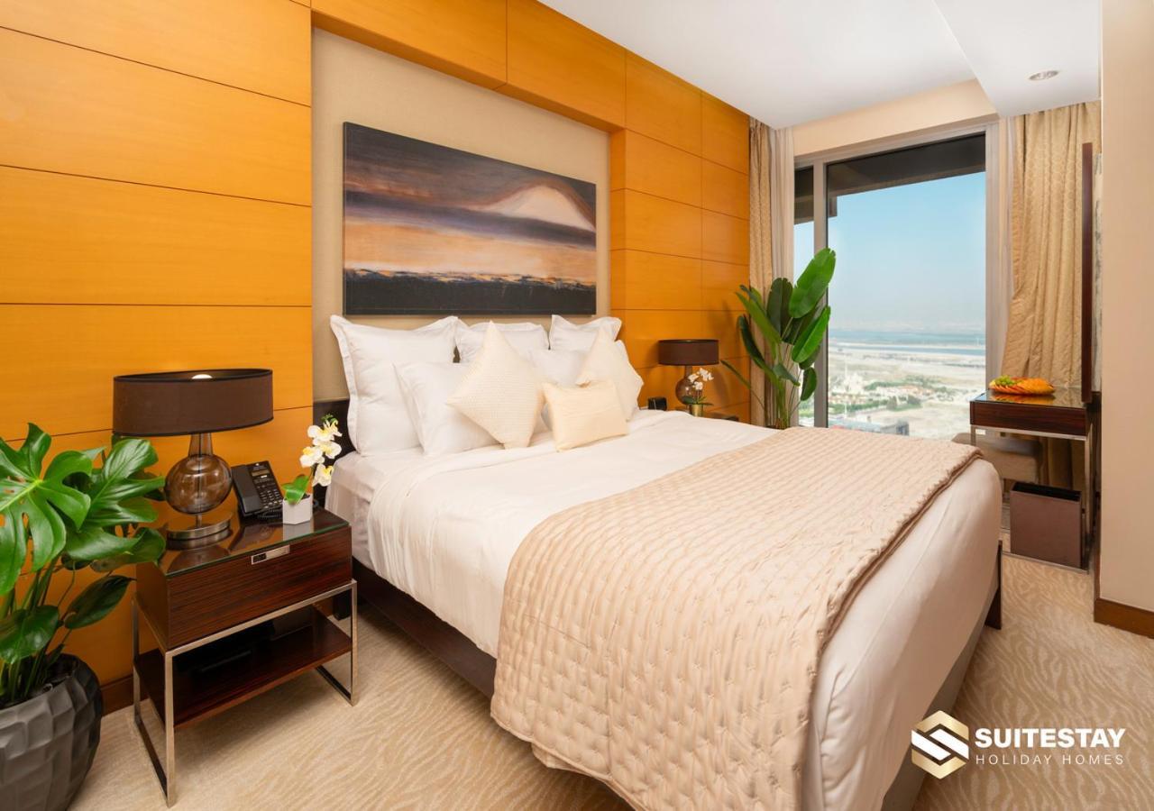 Deluxe - Address Mall -the Dubai