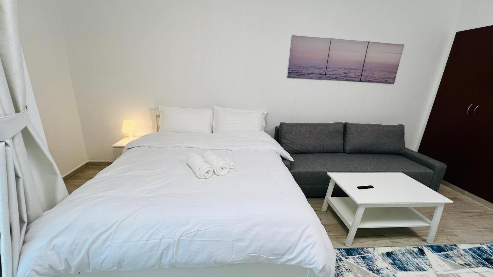 Spacious Furnished With Balcony Spain Cluster International Apartment Dubai