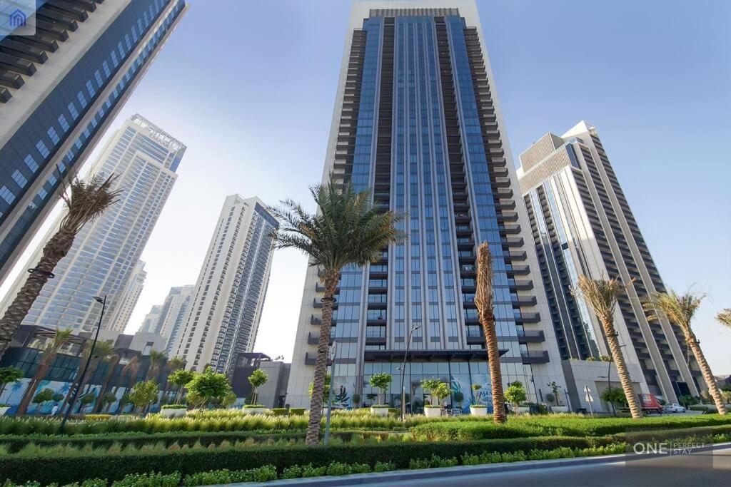 High Floor Stunning Location Canal View