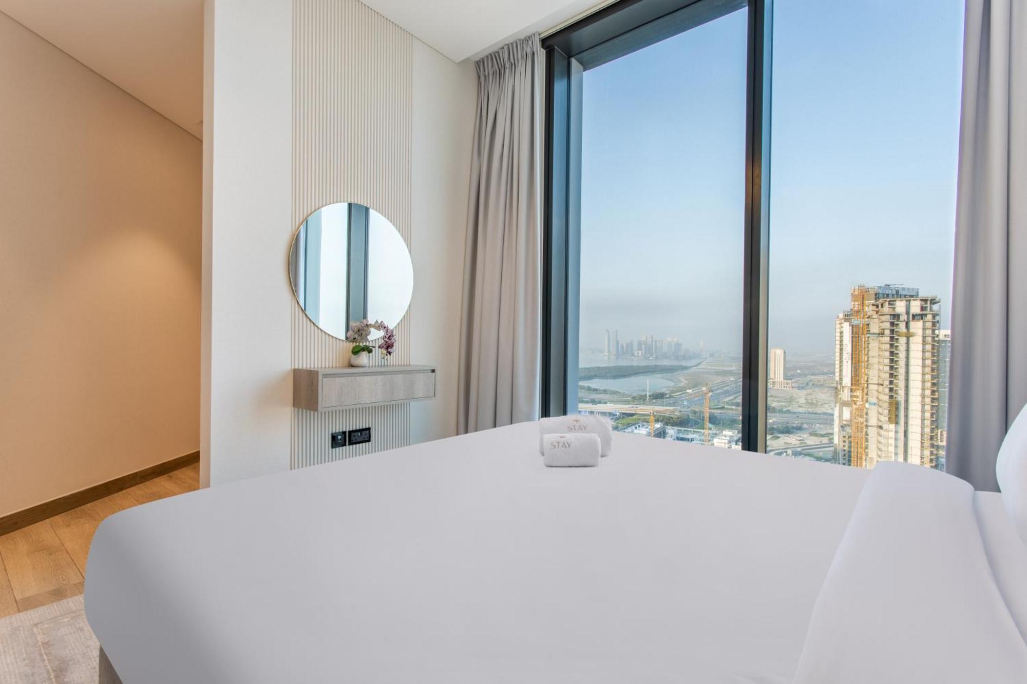 By Latinem Luxury 2br W3303 Near Burj Khalifa Apartment *