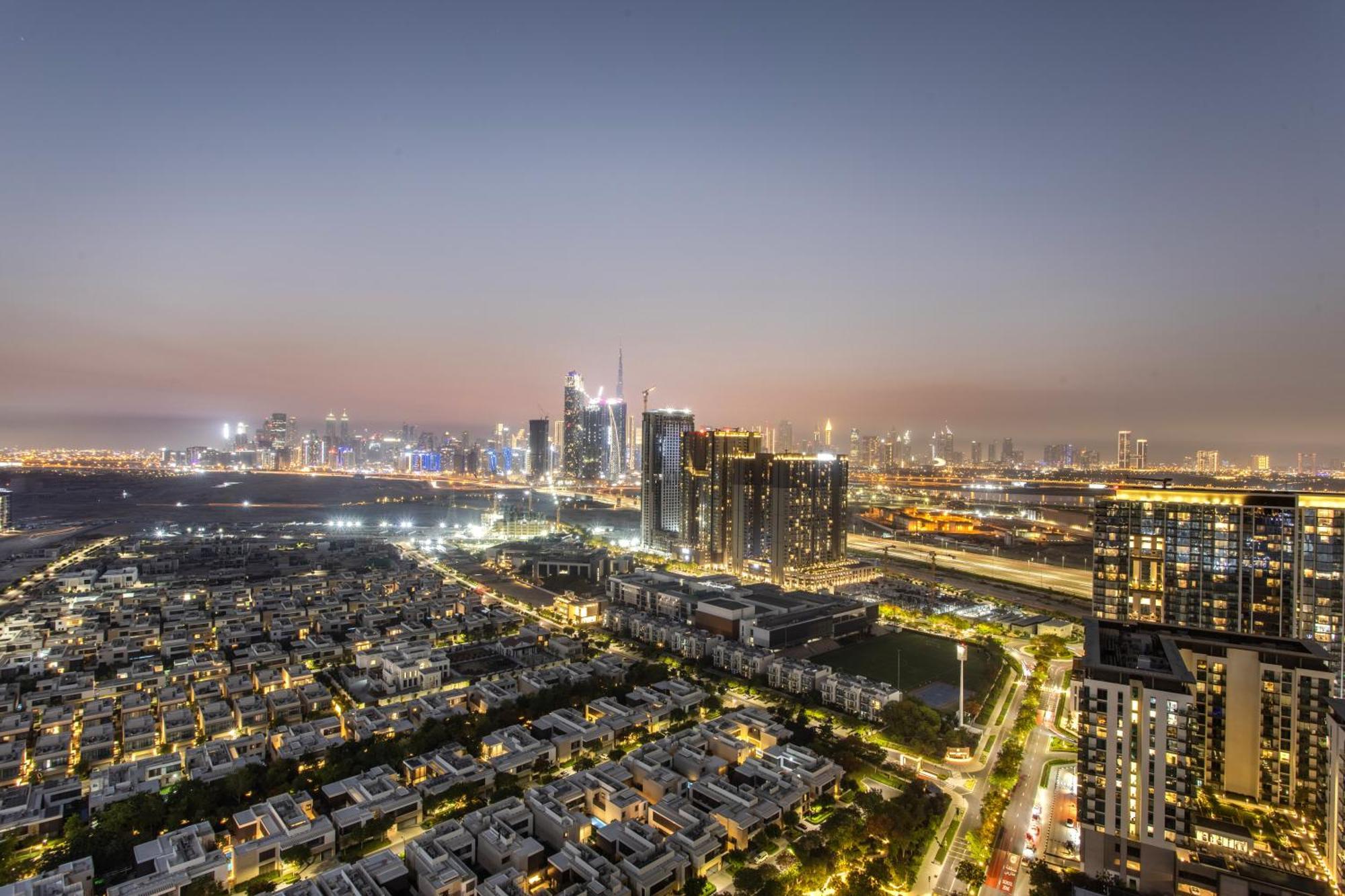 By Latinem Luxury 2br W3303 Near Burj Khalifa