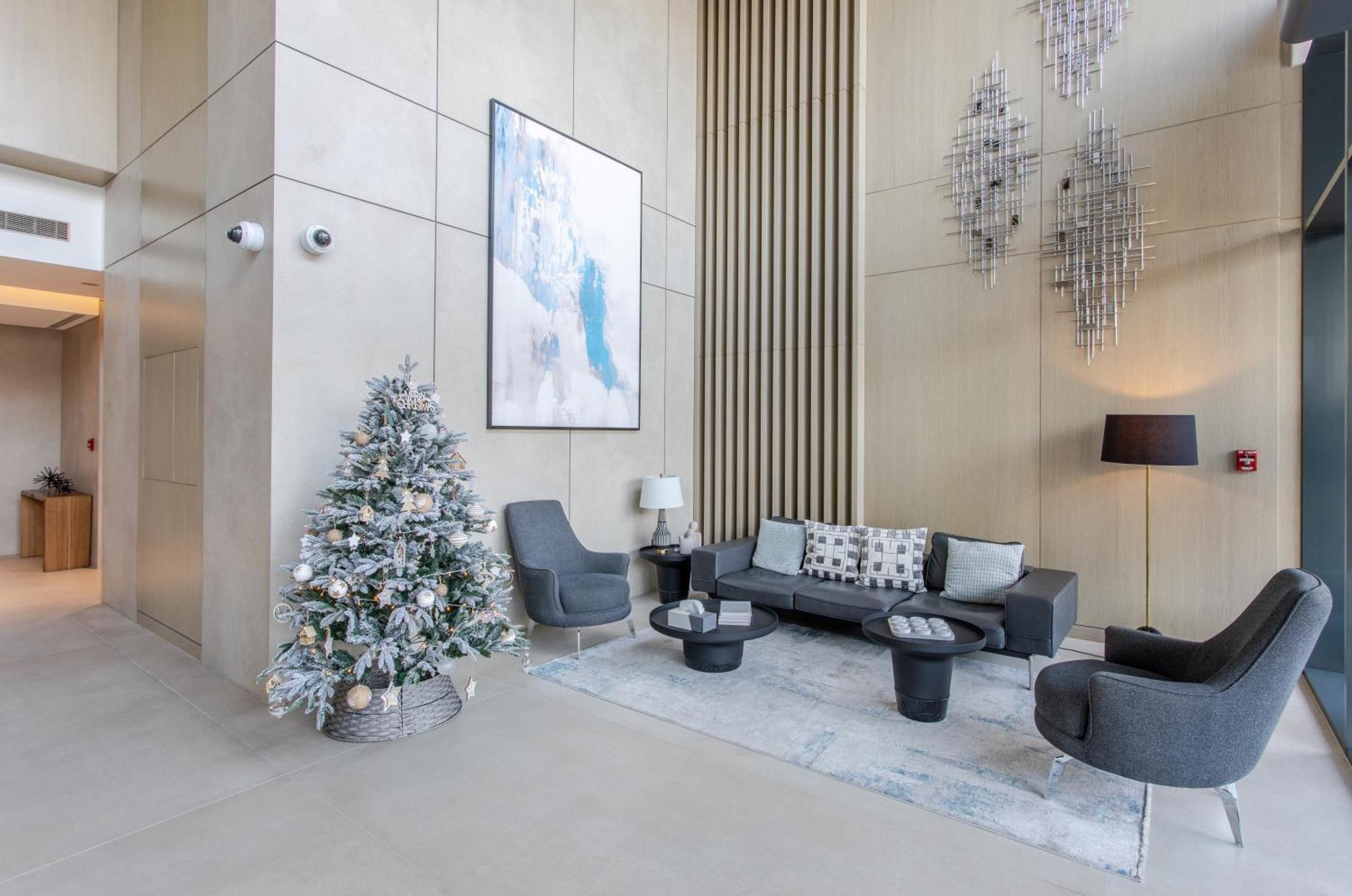 By Latinem Luxury 2br W3303 Near Burj Khalifa Apartment *