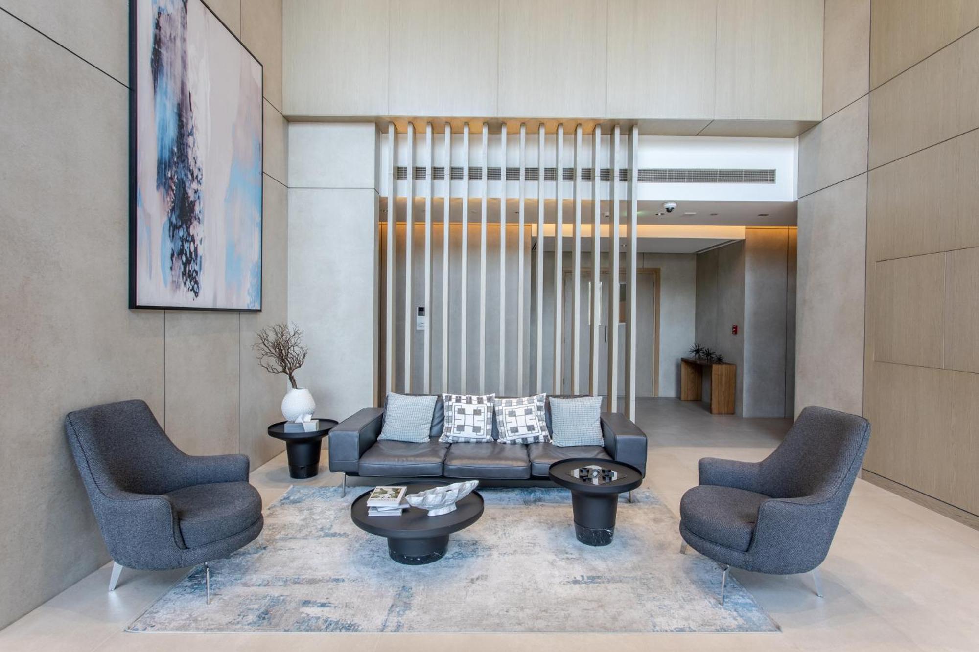 By Latinem Luxury 2br W3303 Near Burj Khalifa Dubai