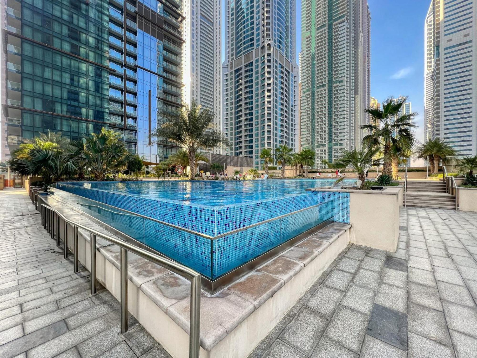 Luxury 1br In Marina Gate Apartment Dubai