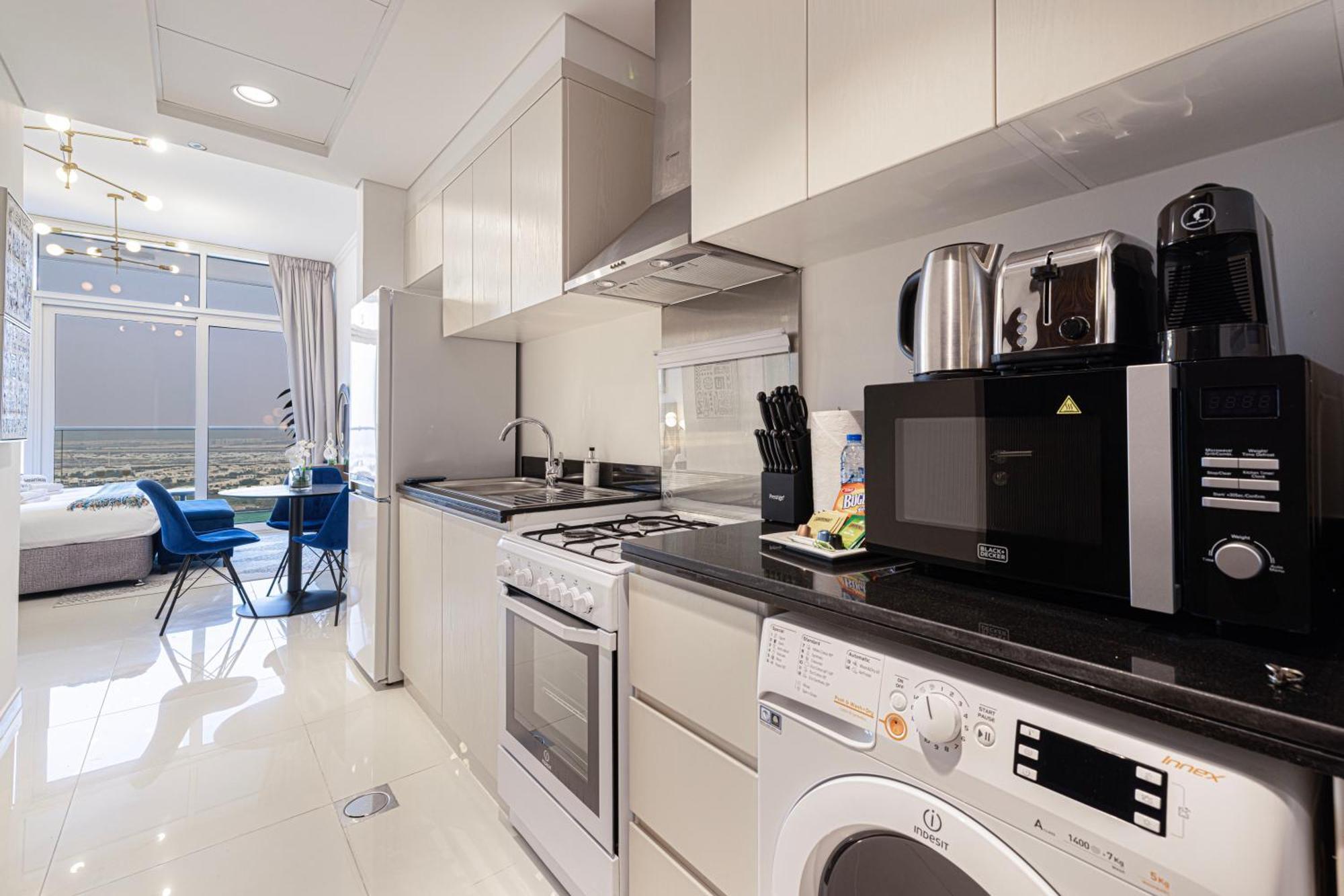 Smartstay At Carson Tower - Panoramic Views - Modern Luxury Dubai