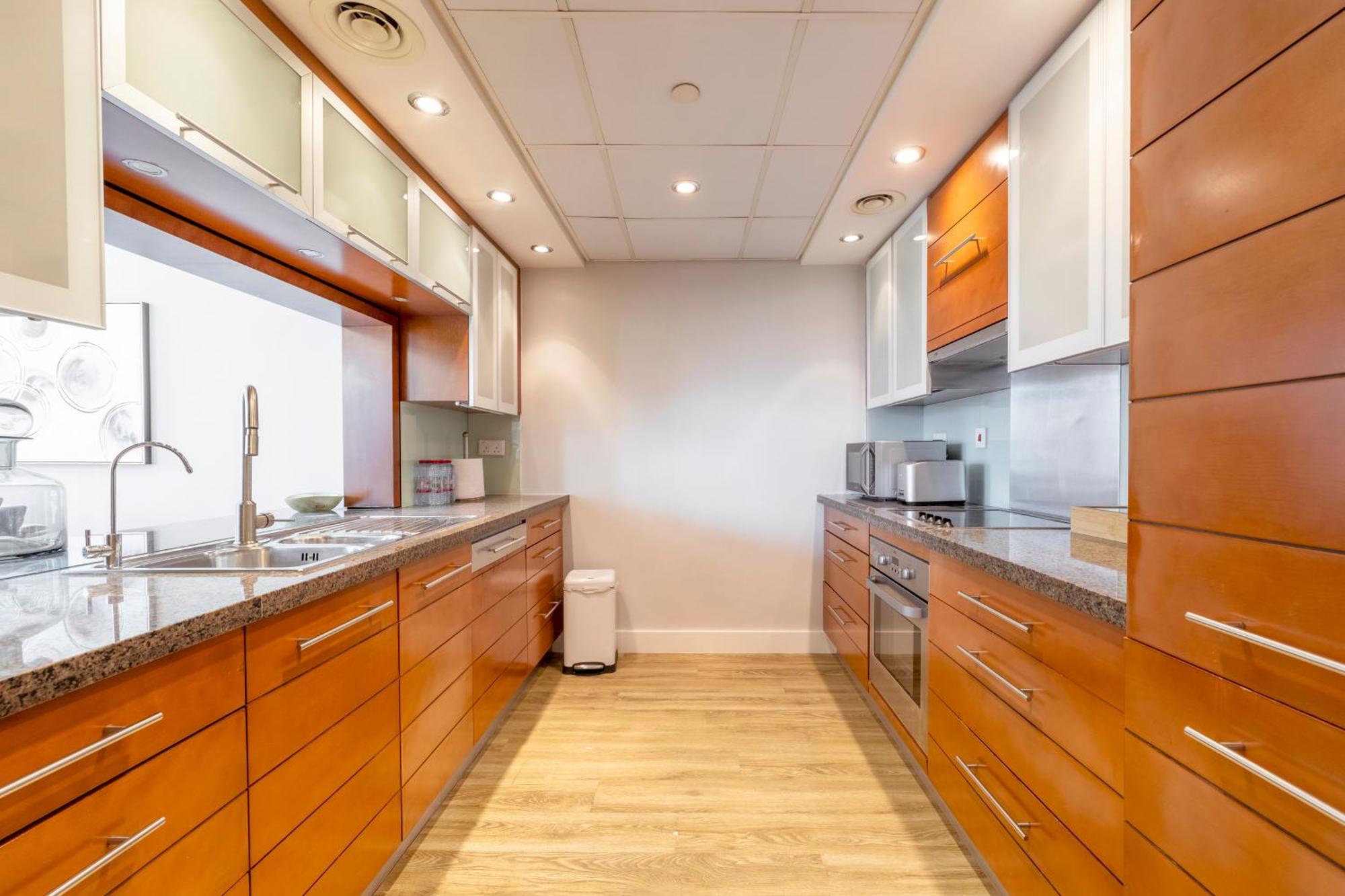 Luxury Downtown 2br - 5 Min To Fountain - Full Burj Khalifa View Dubai