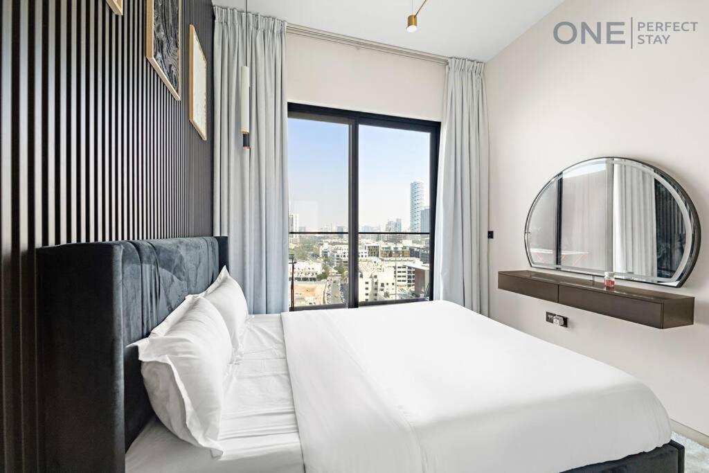 Apartment Luxury 1br At Binghatti Heights Dubai