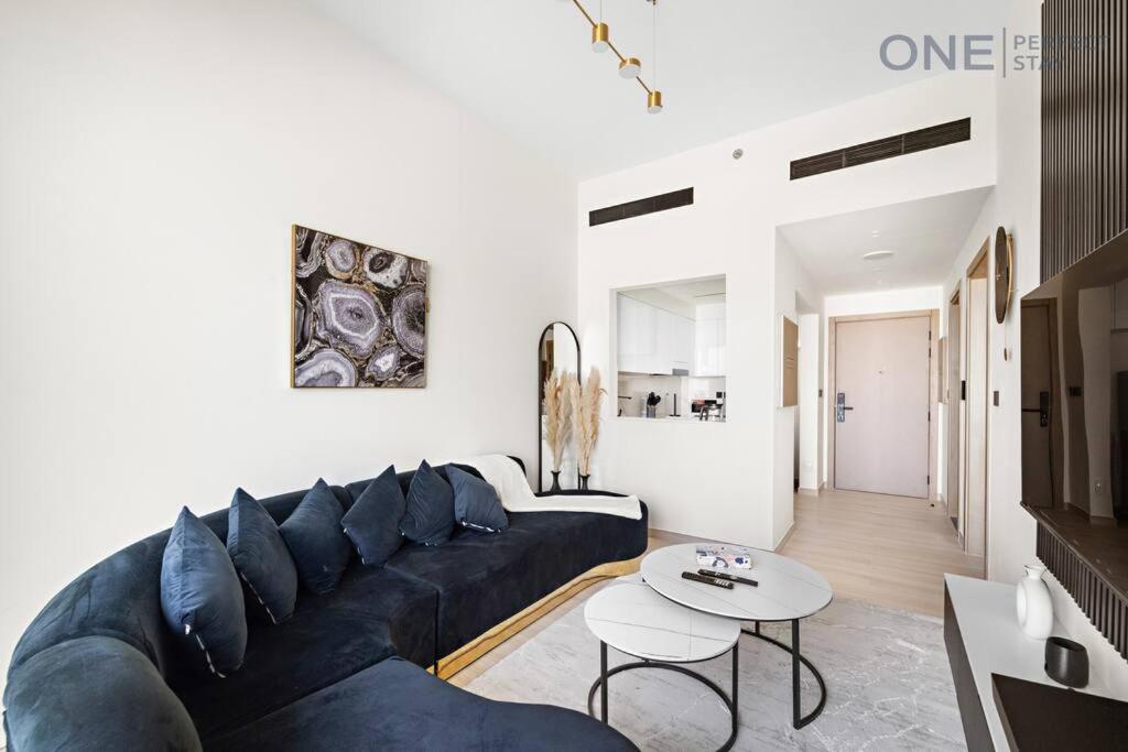 Luxury 1br At Binghatti Heights *