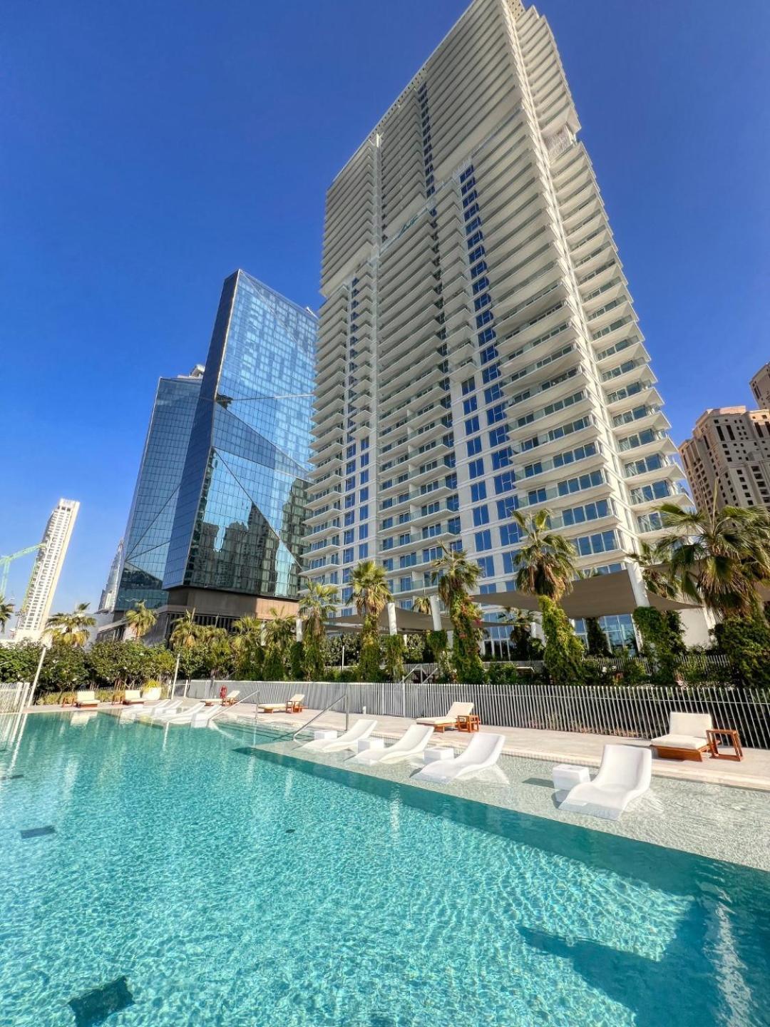 Brand New 1br In Jbr With Access * Dubai